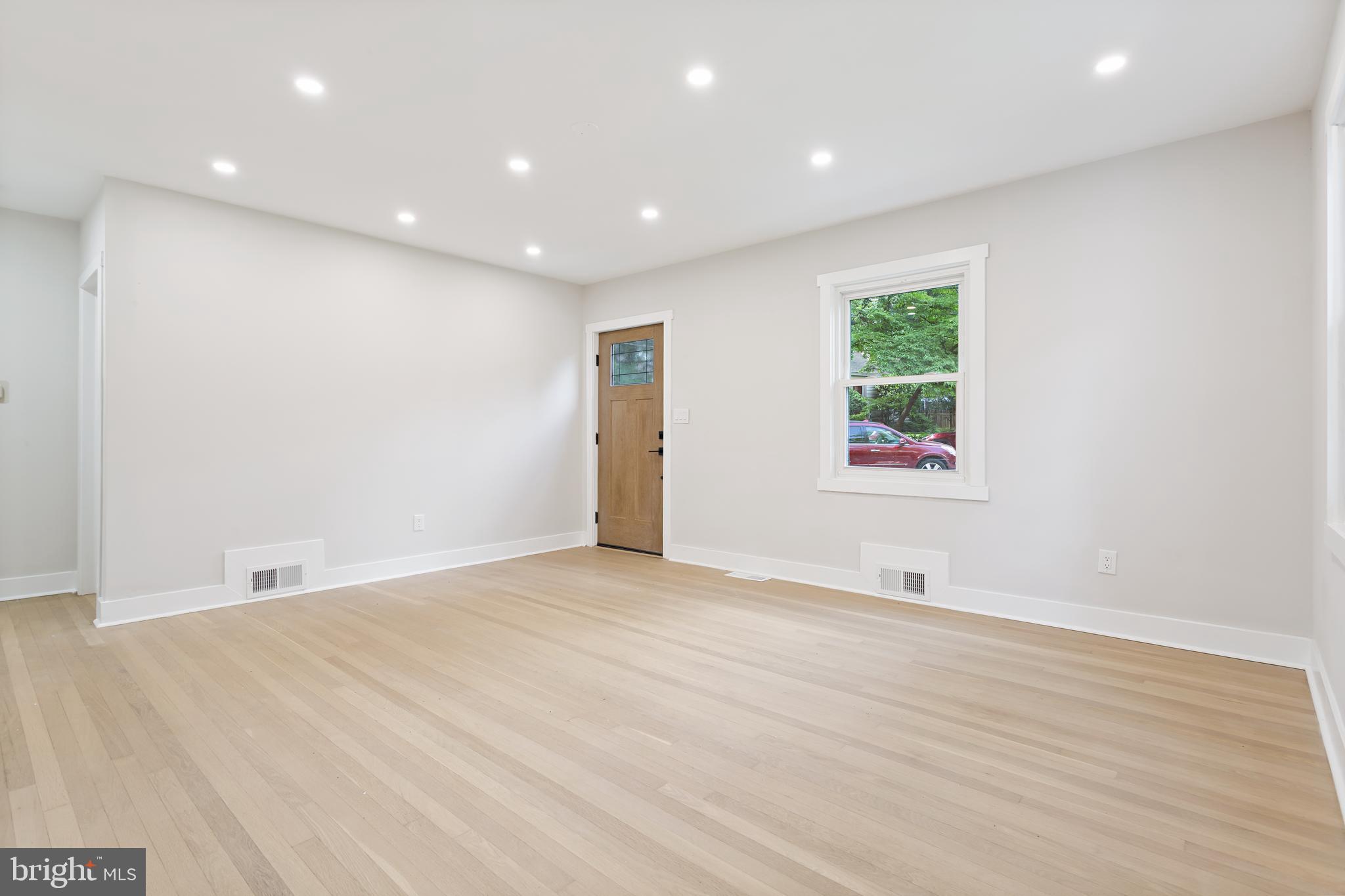 HIGHLAND VIEW - Residential