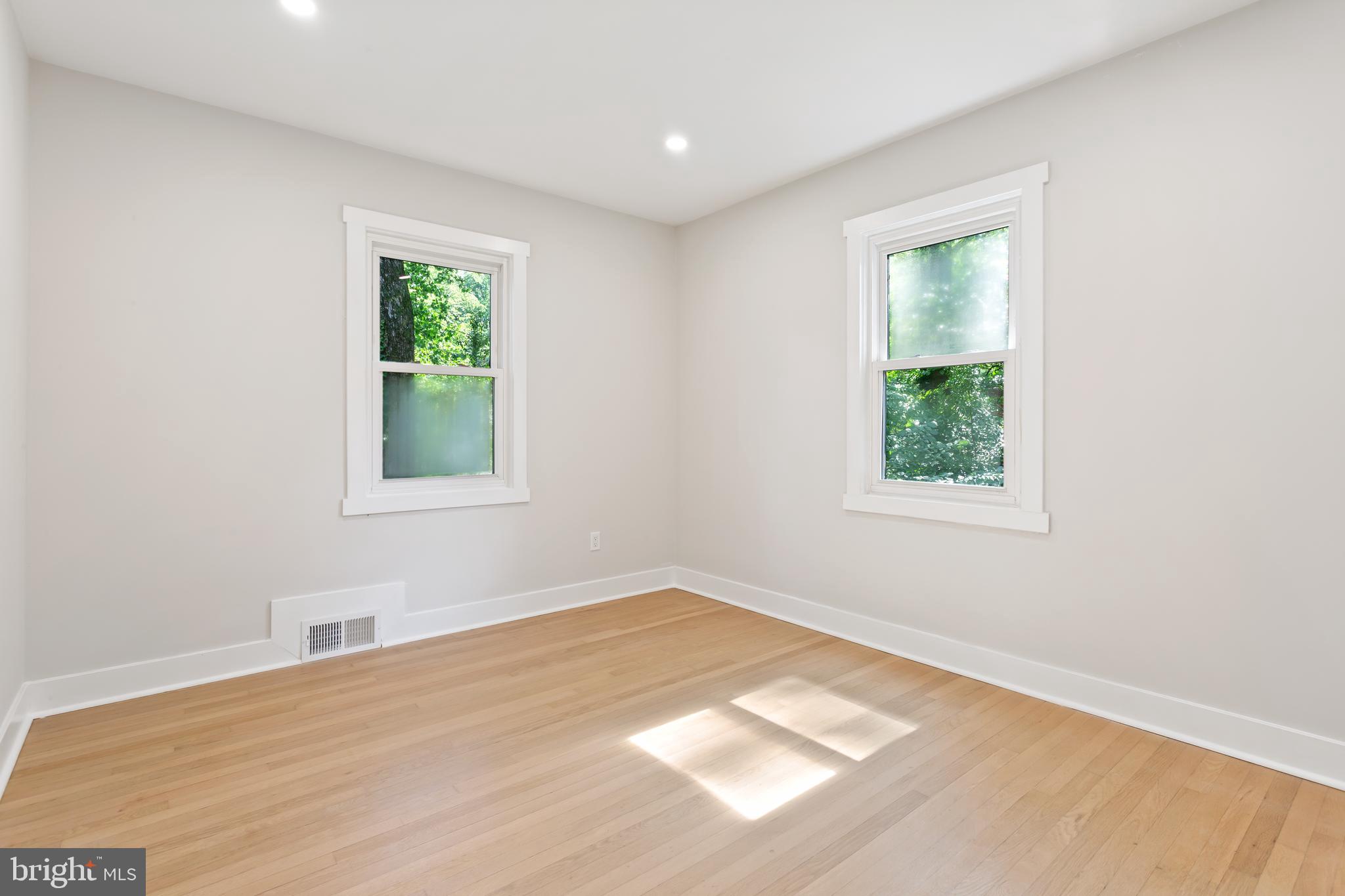 HIGHLAND VIEW - Residential