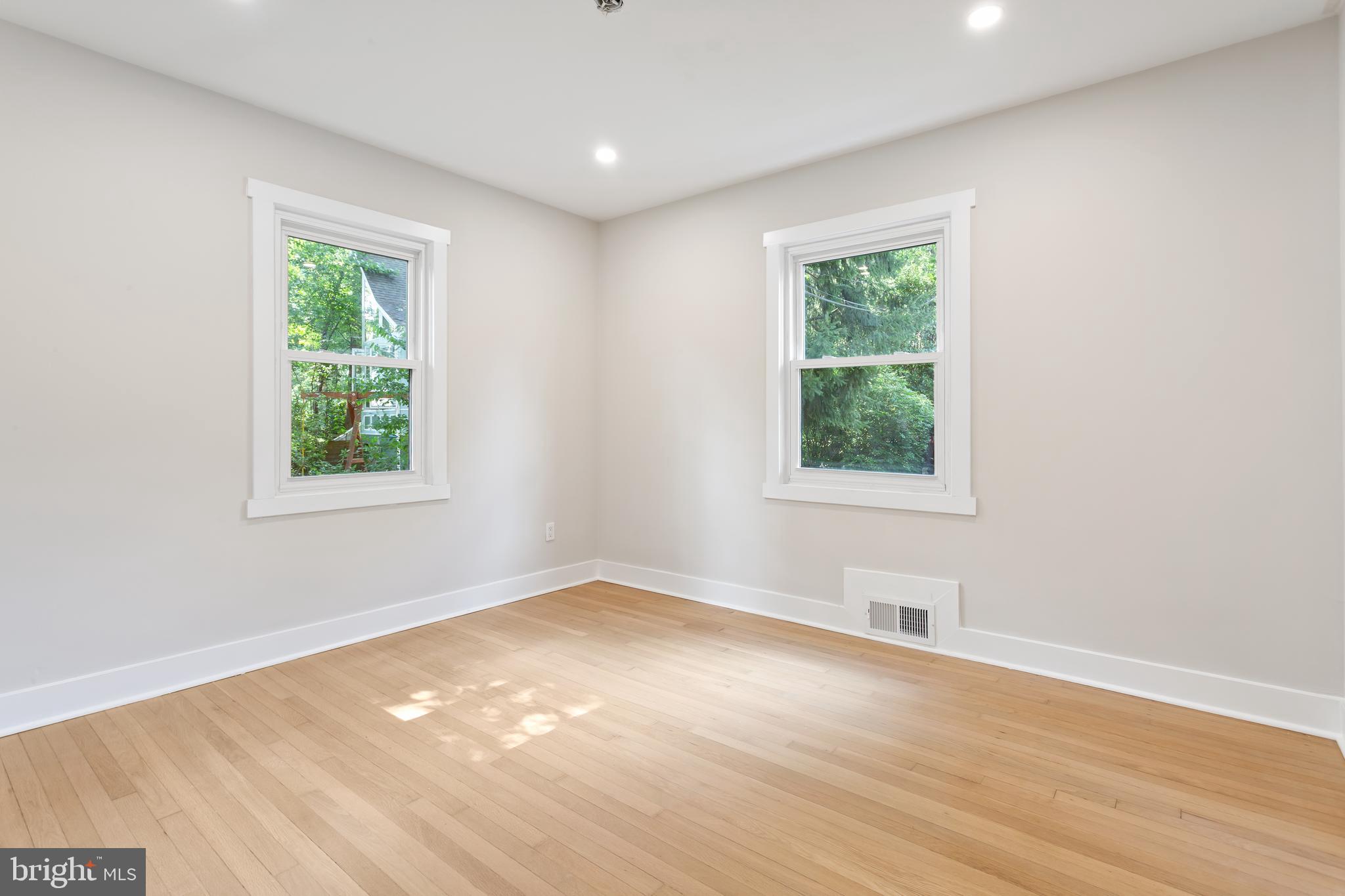 HIGHLAND VIEW - Residential