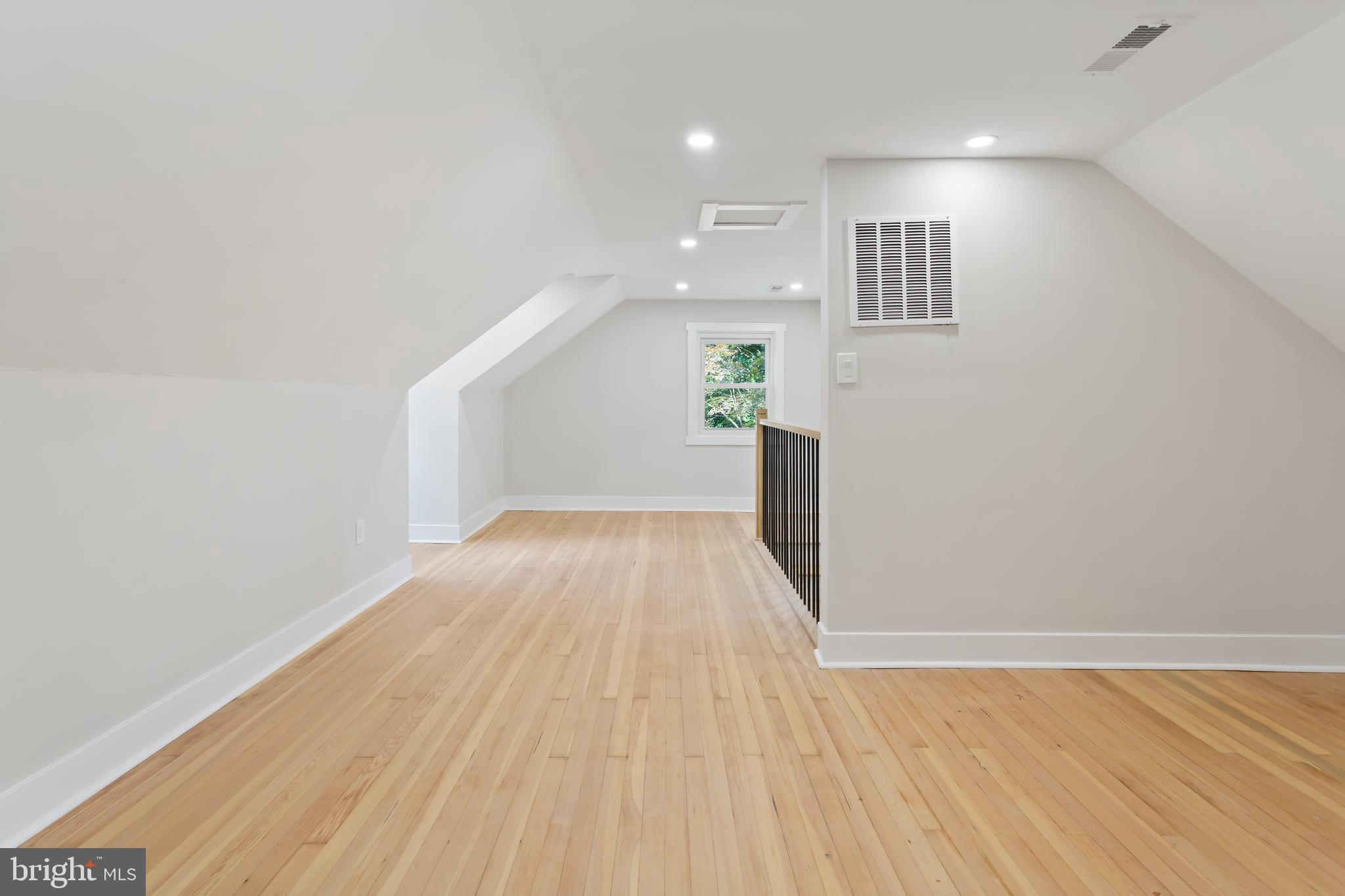 HIGHLAND VIEW - Residential