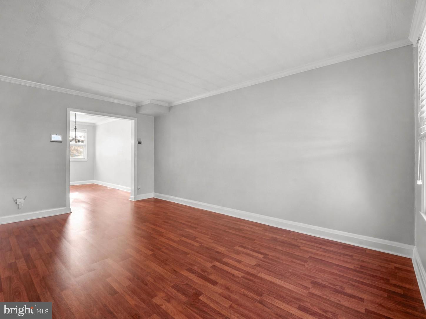 GUILFORD MANOR - Residential