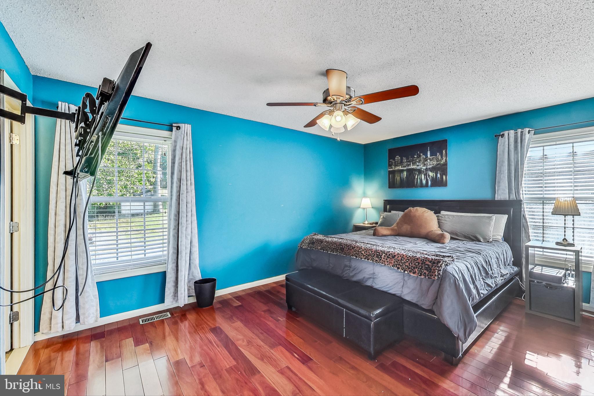 TANTALLON ON THE POTOMAC - Residential