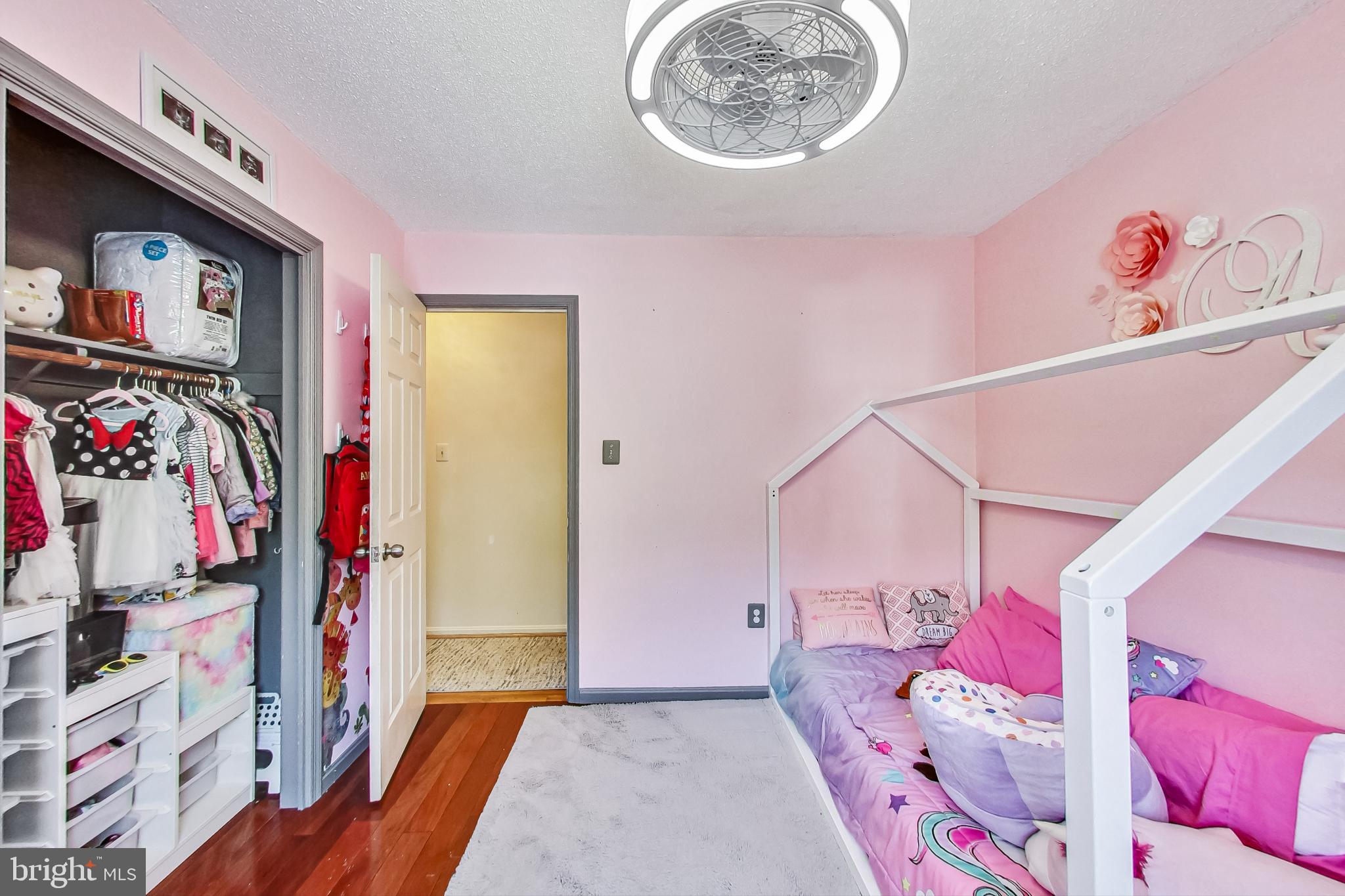 TANTALLON ON THE POTOMAC - Residential