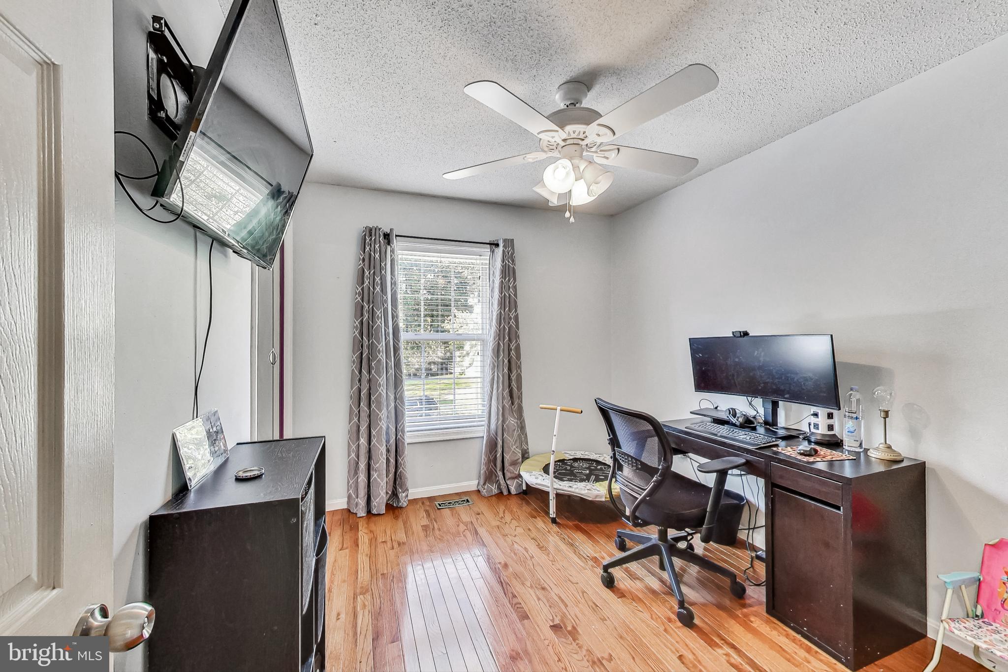 TANTALLON ON THE POTOMAC - Residential