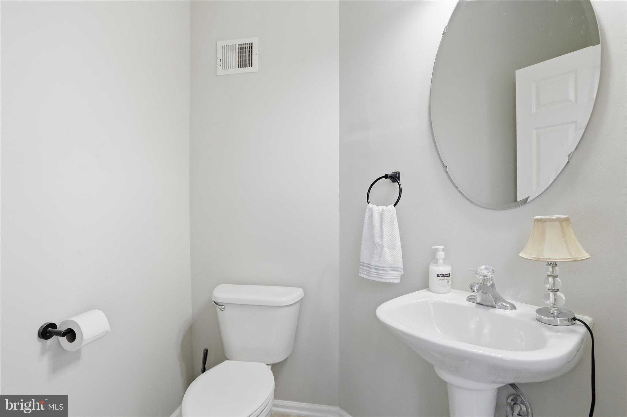 ENCLAVE - Residential