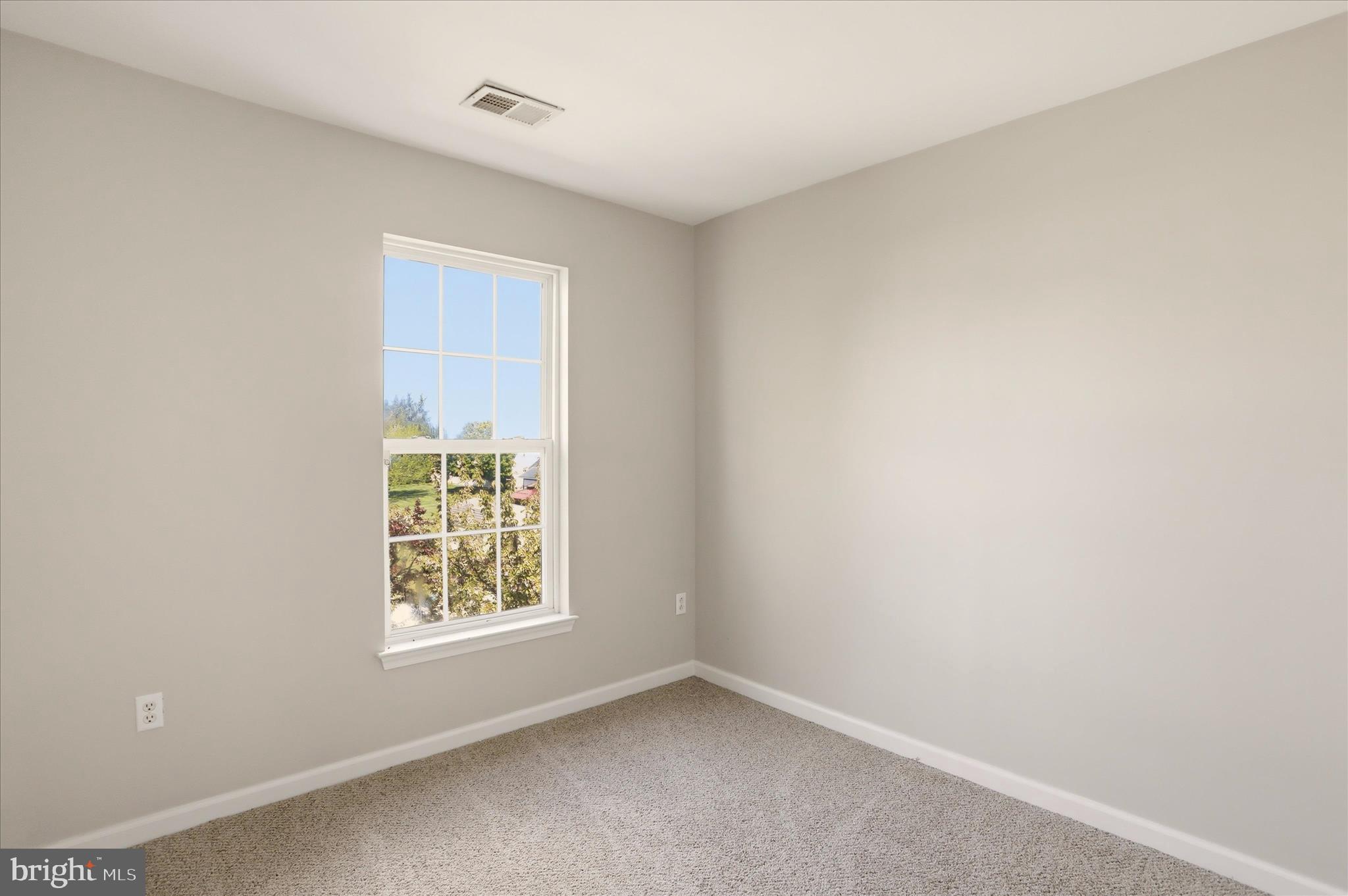 ENCLAVE - Residential