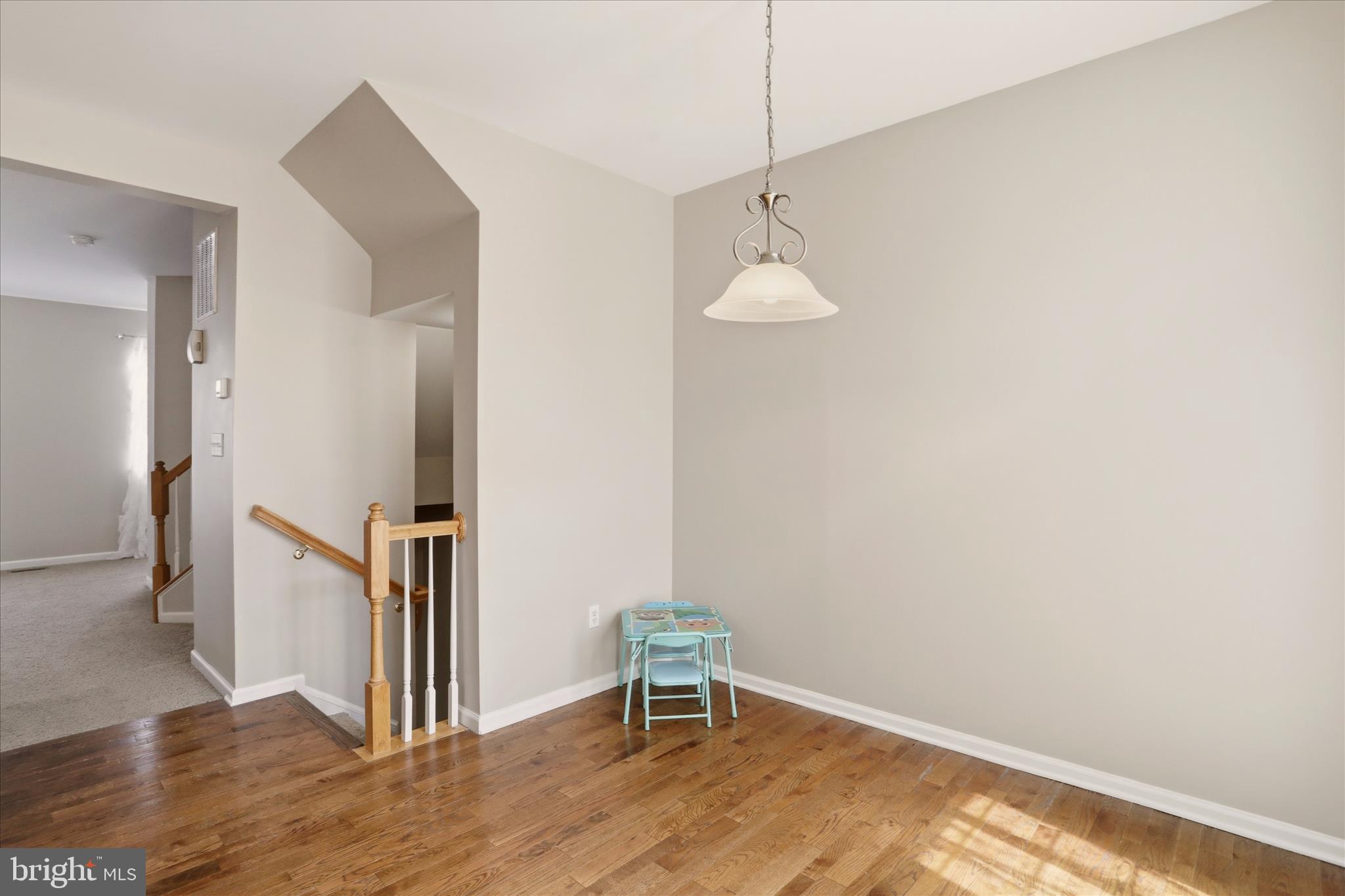 ENCLAVE - Residential