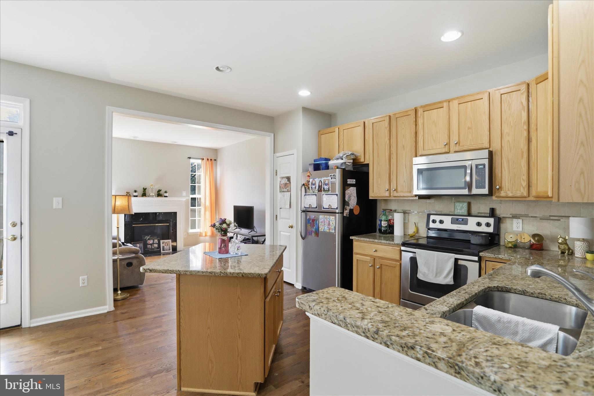 ENCLAVE - Residential