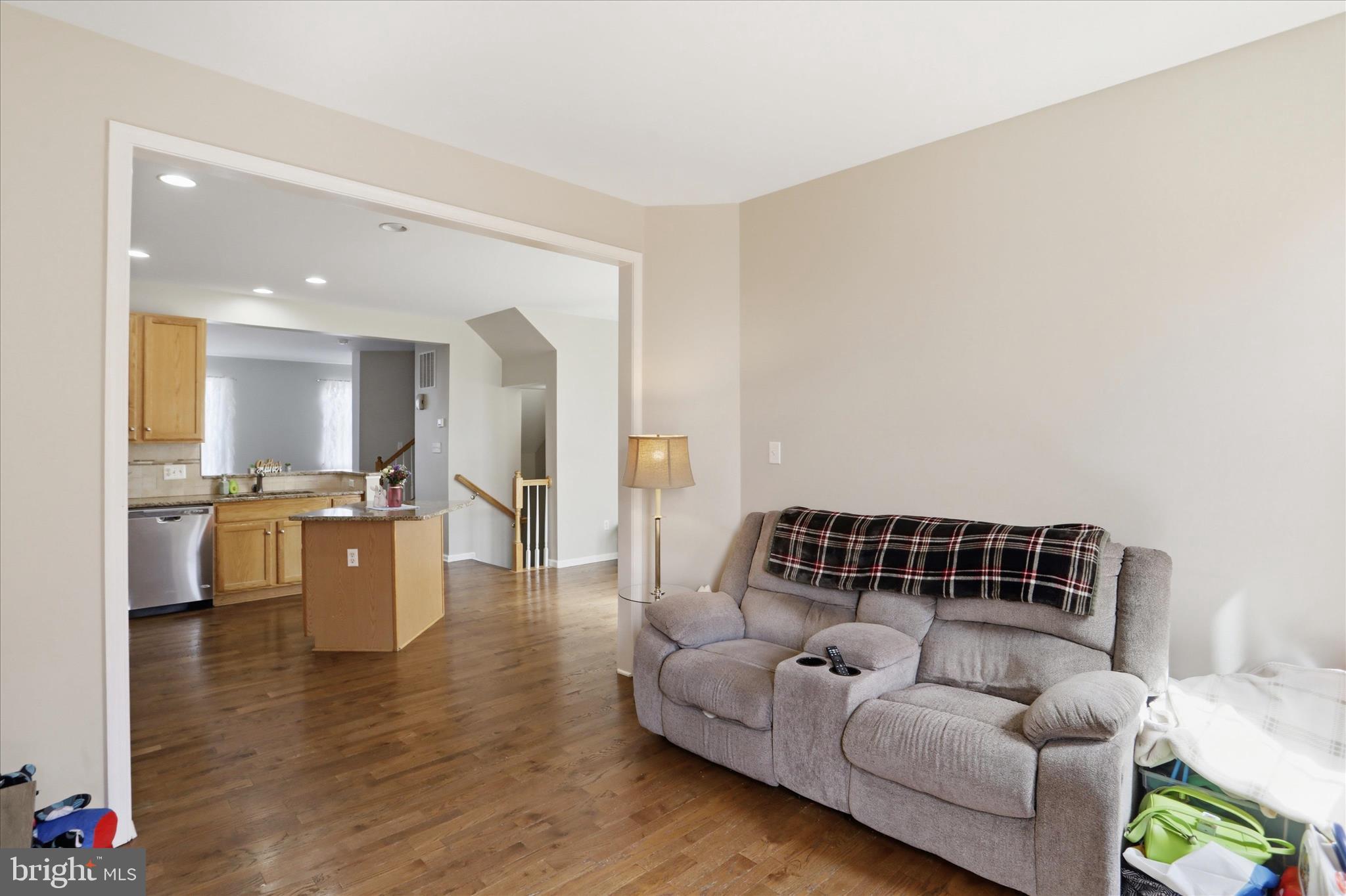 ENCLAVE - Residential