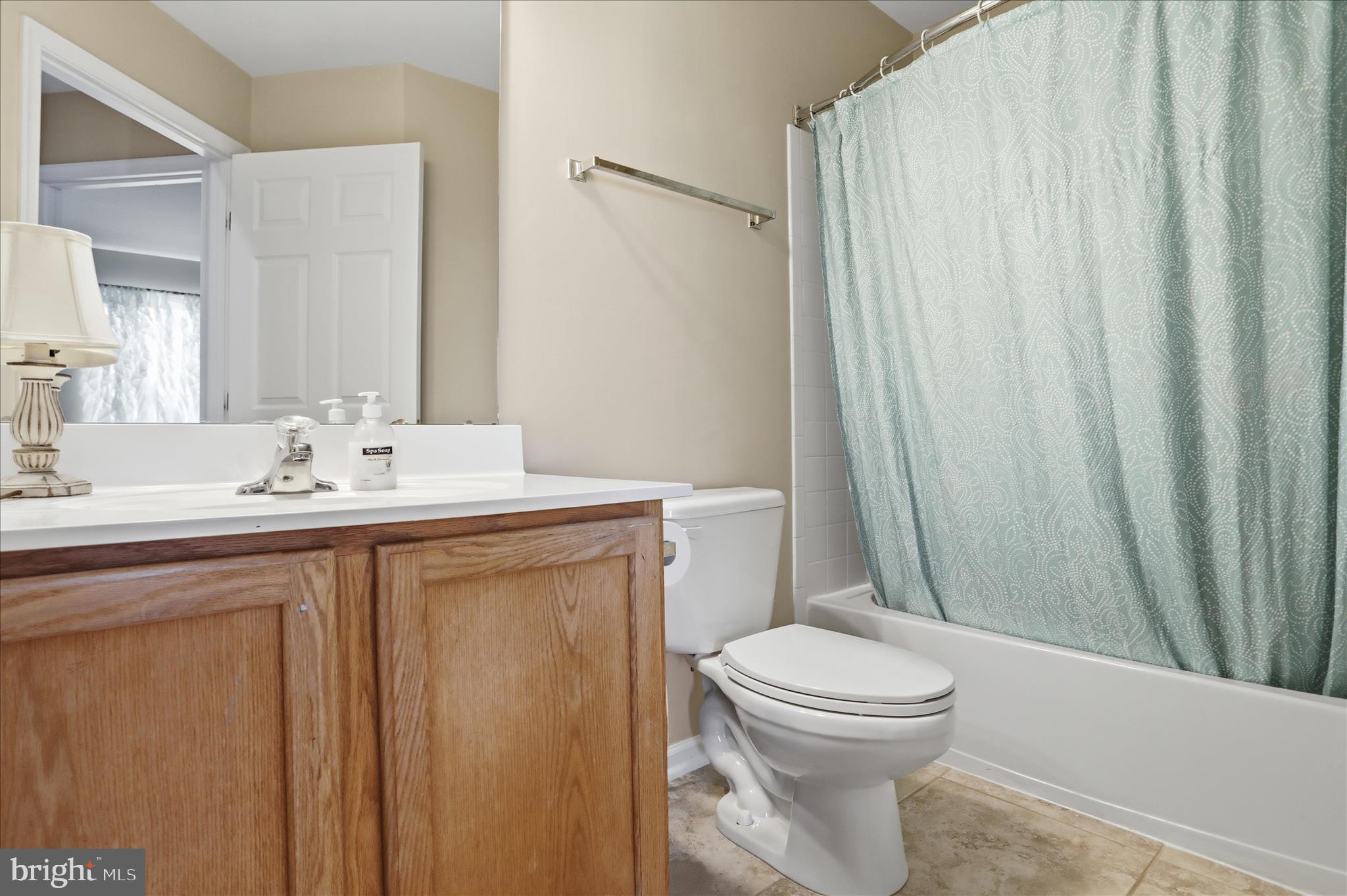 ENCLAVE - Residential