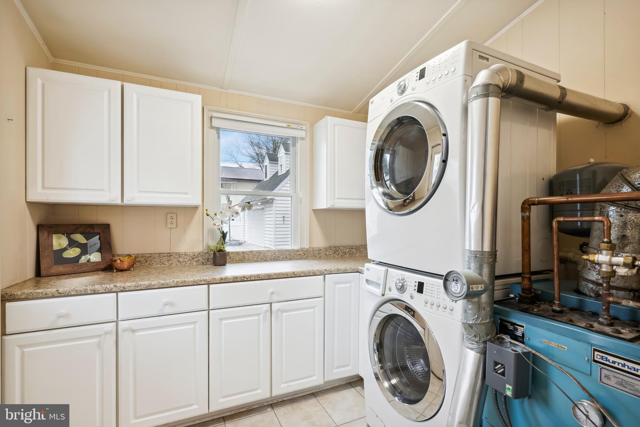 EASTON - Residential