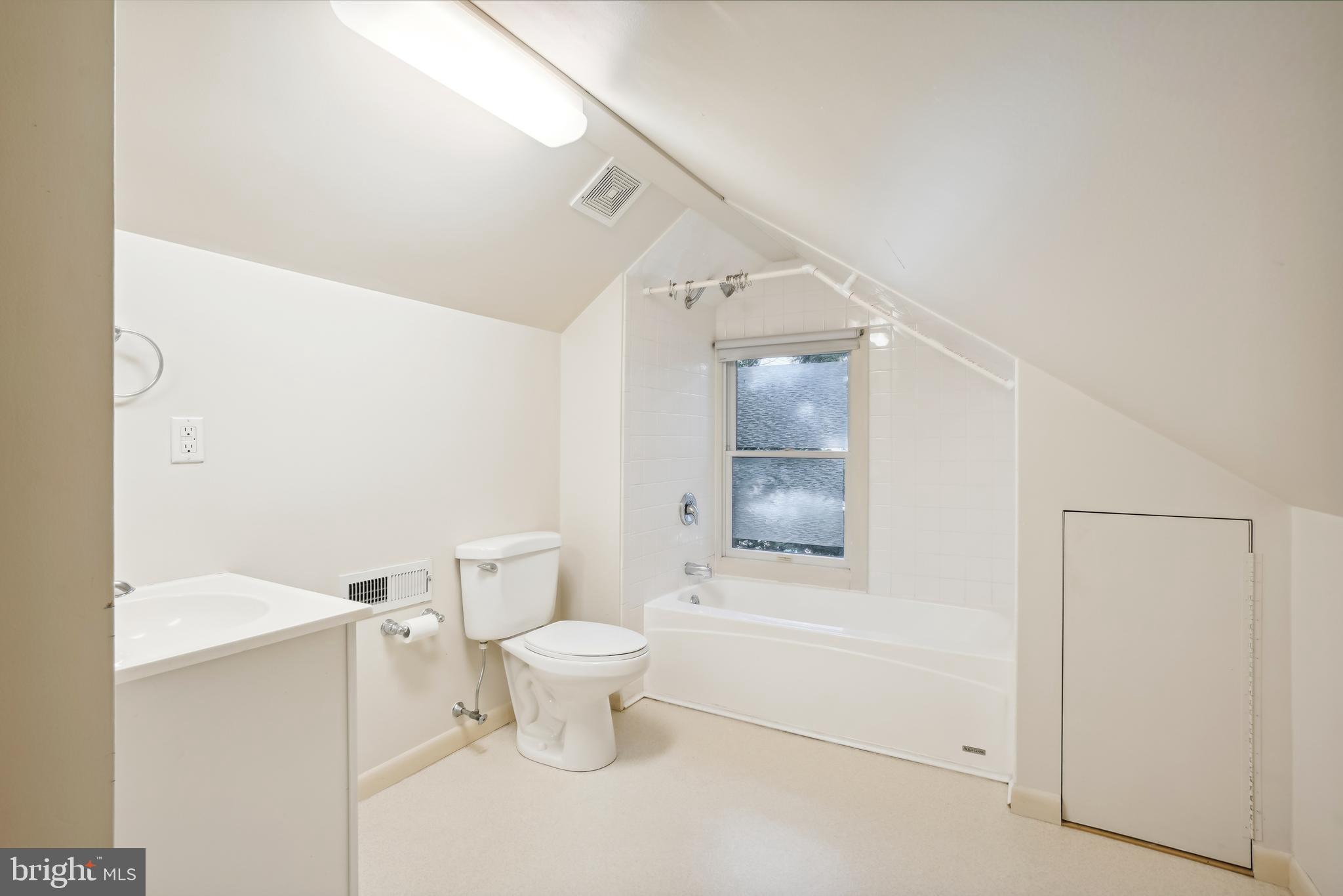 EASTON - Residential