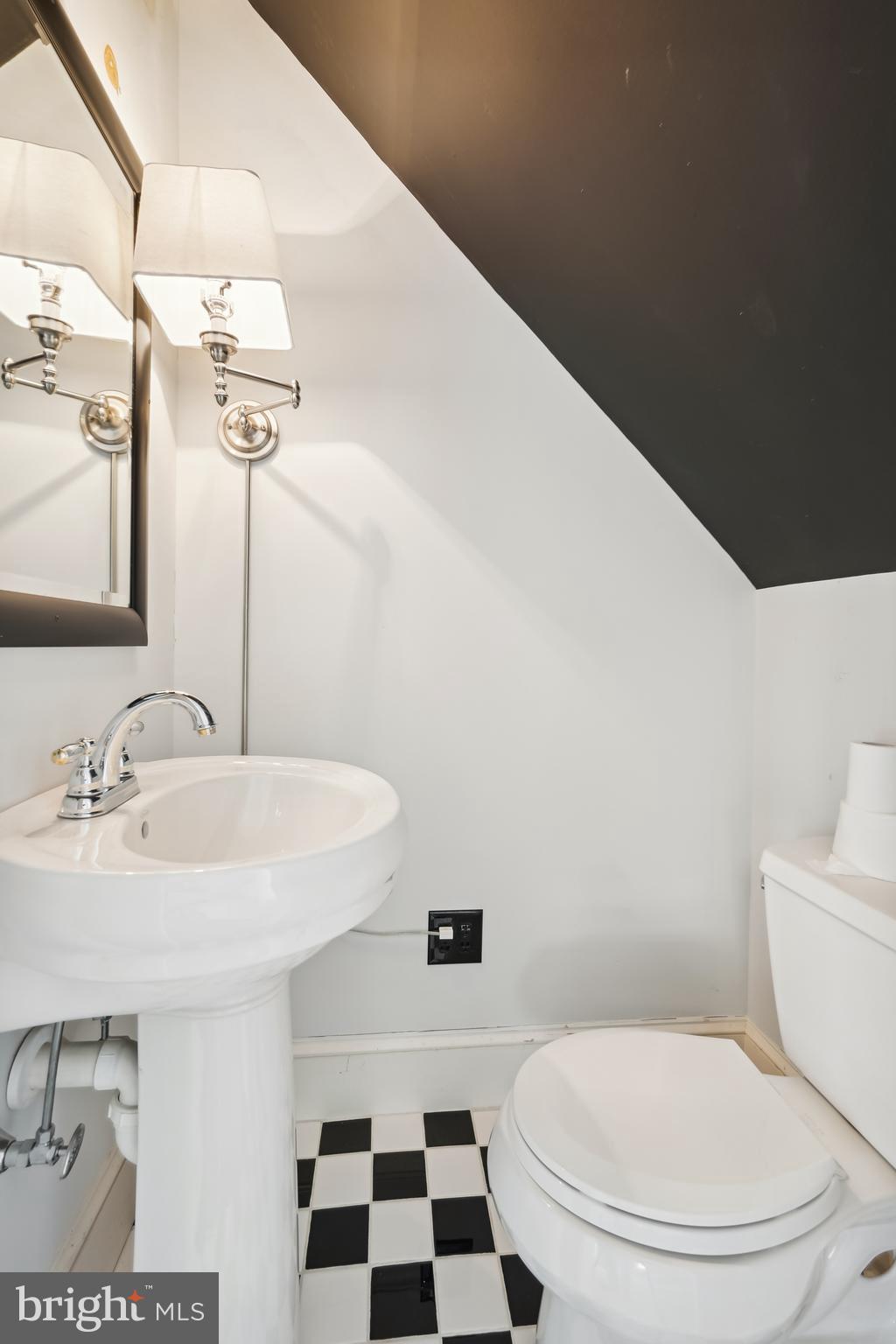 EASTON - Residential