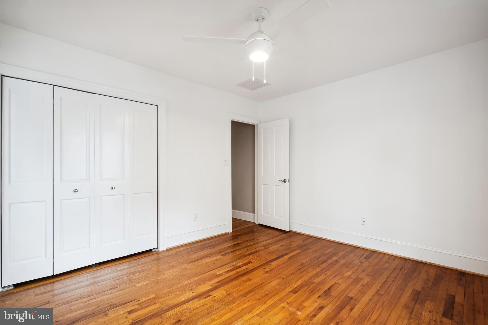 EASTON - Residential