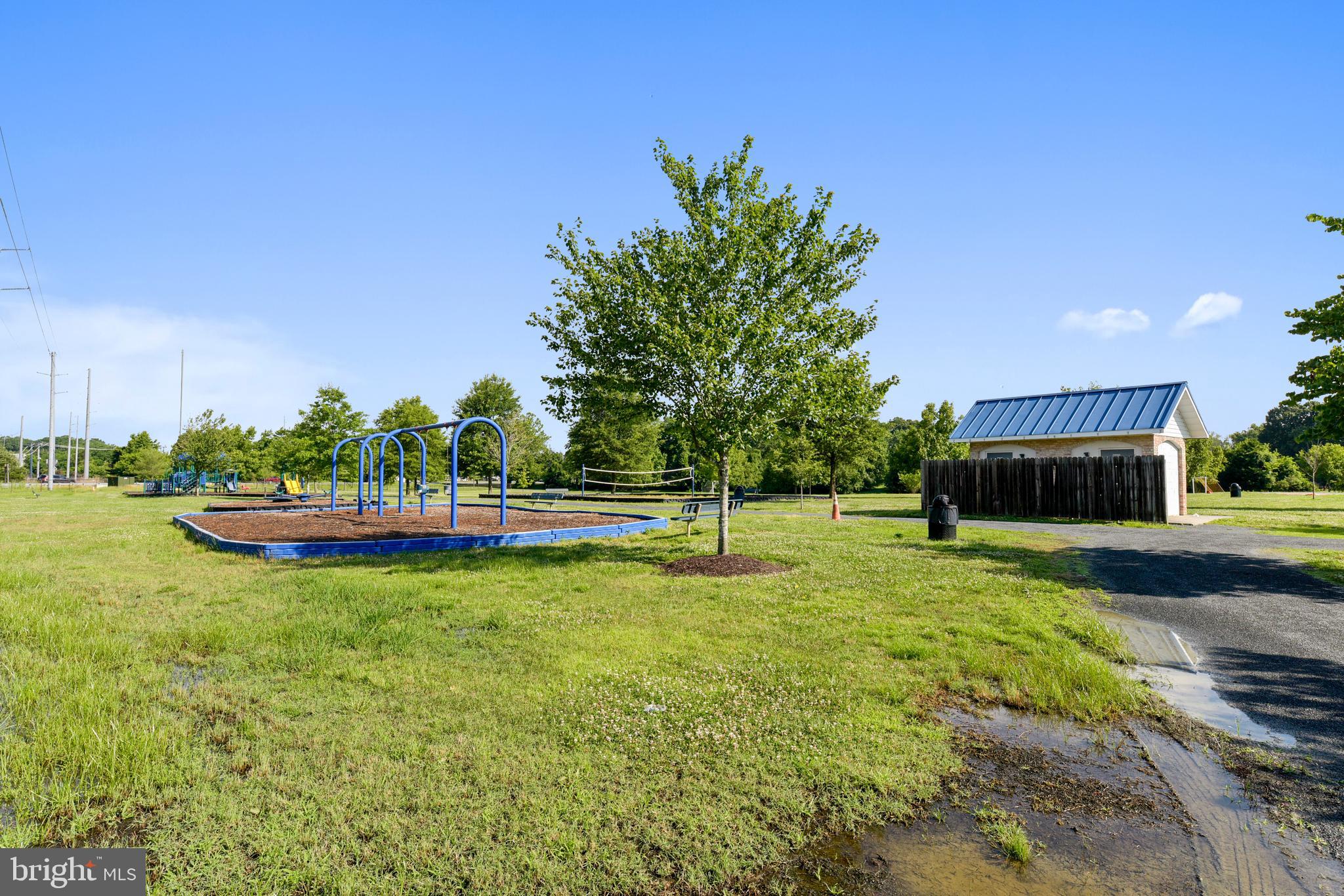 EASTON - Residential