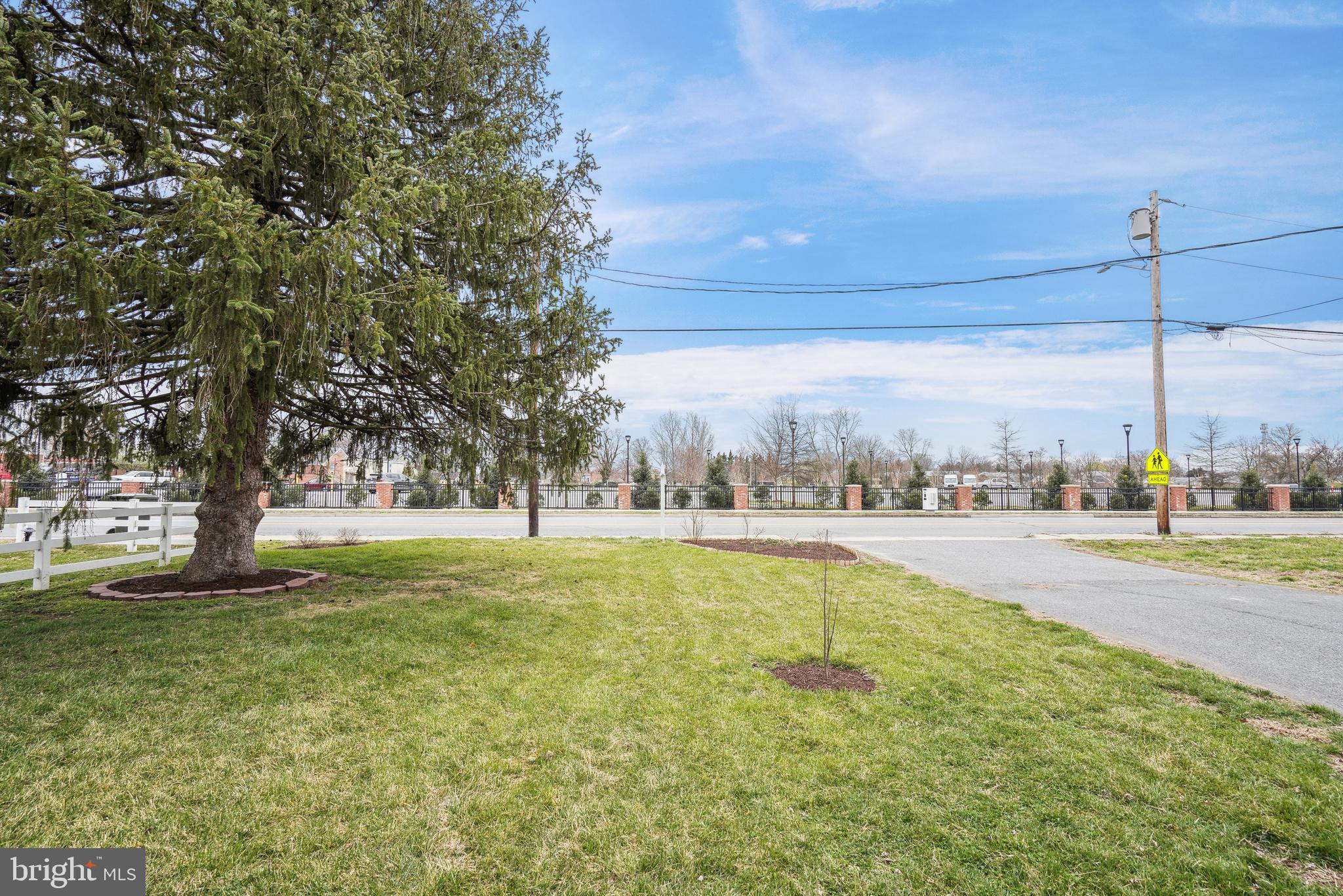 EASTON - Residential