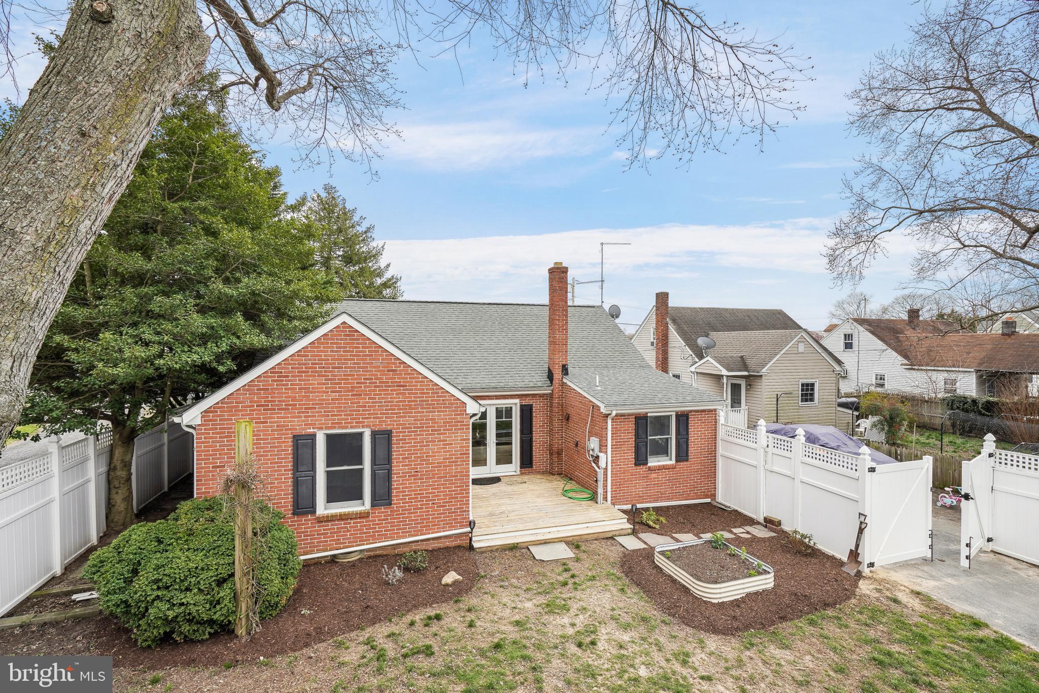 EASTON - Residential