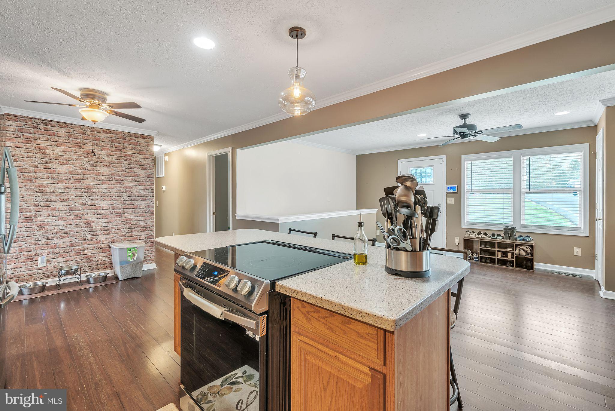 HERITAGE ESTATES - Residential