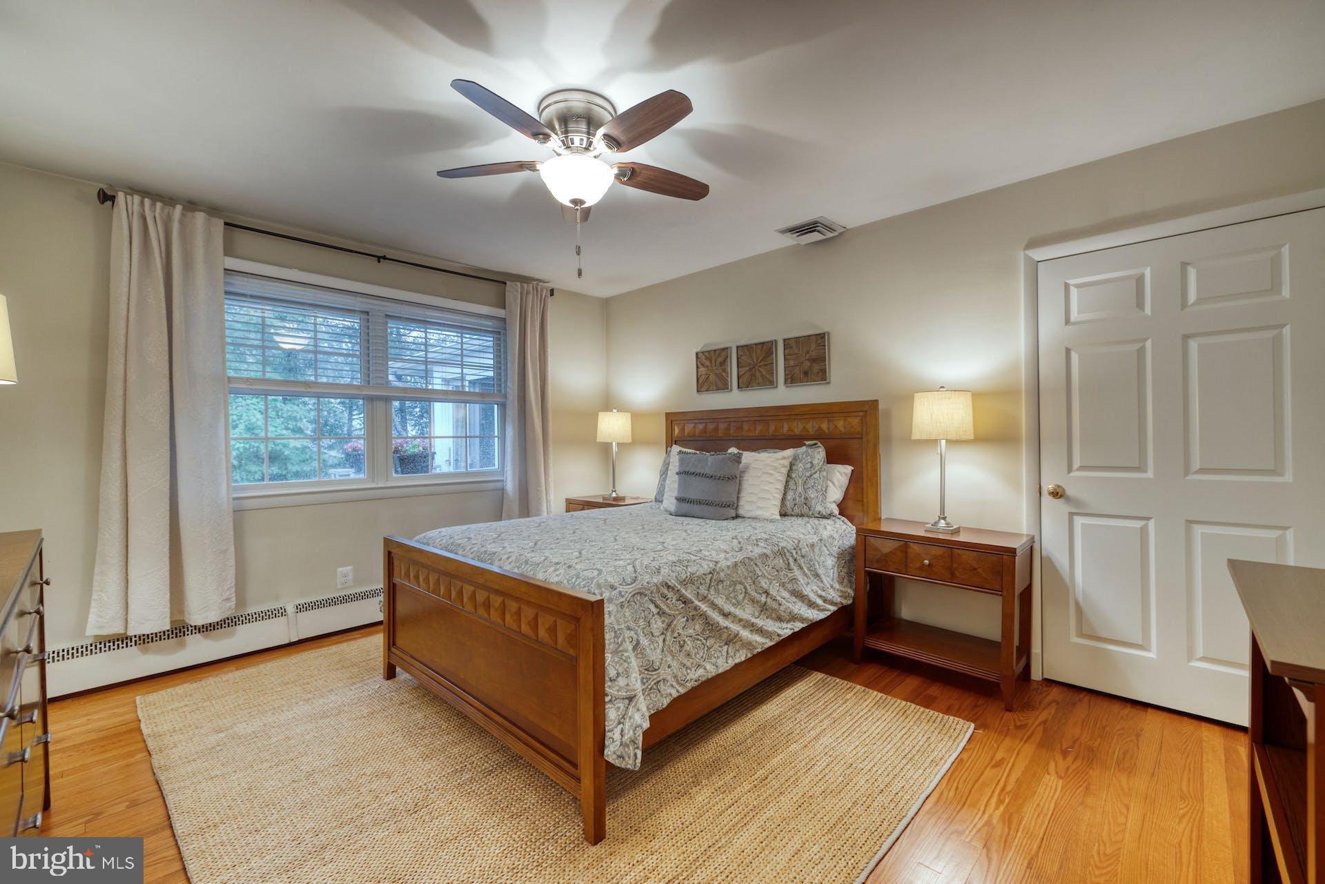 CHESTERBROOK WOODS - Residential