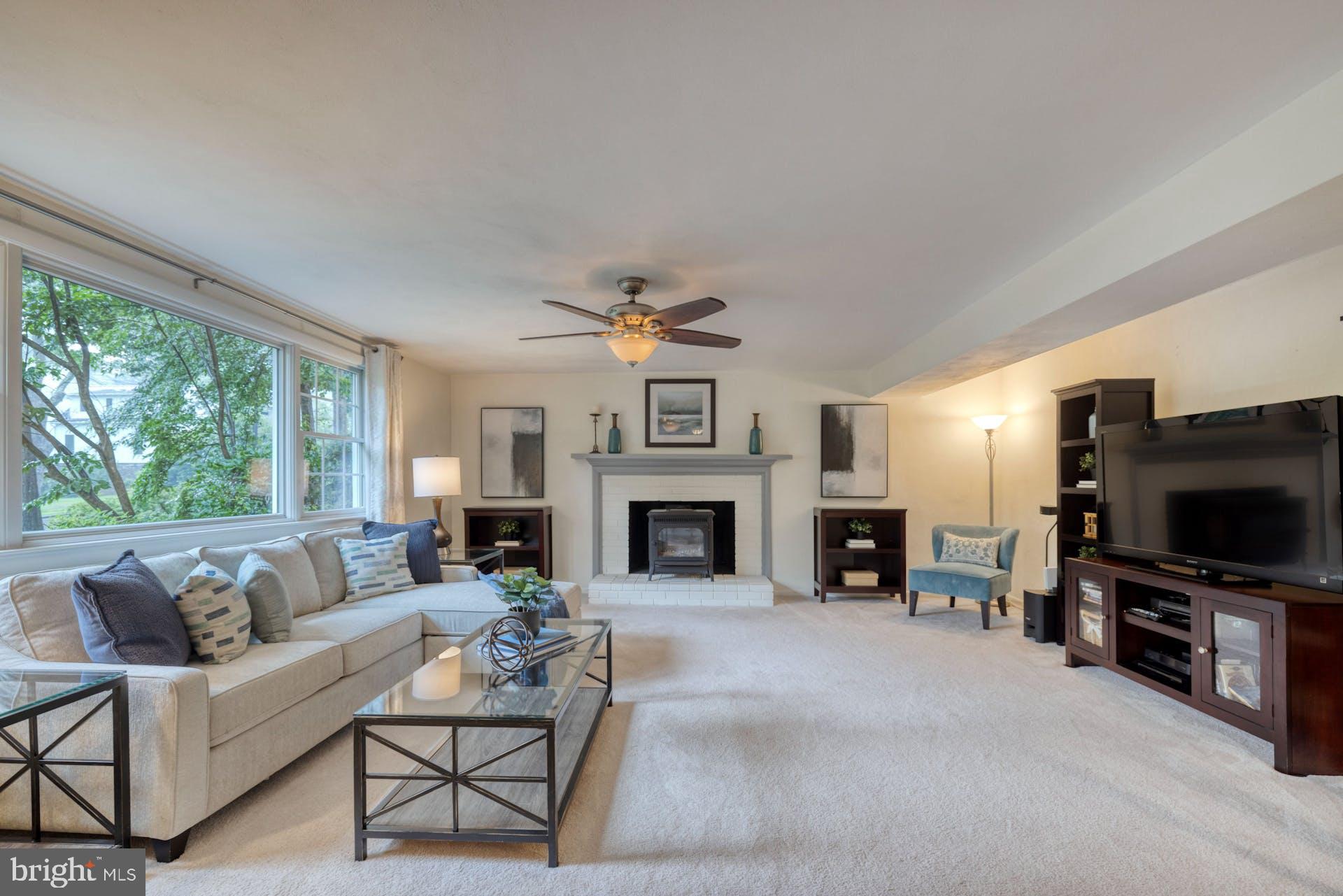 CHESTERBROOK WOODS - Residential