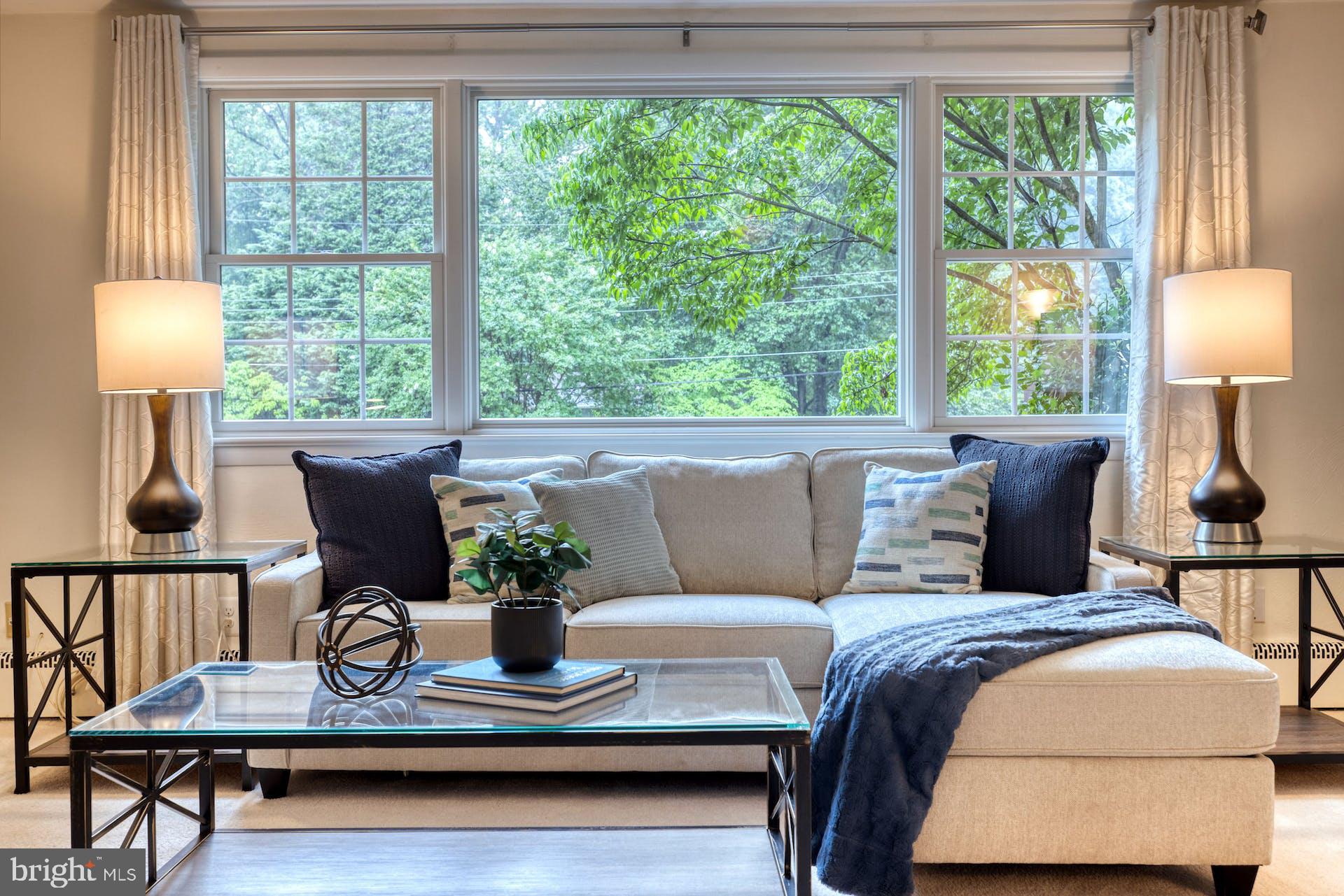 CHESTERBROOK WOODS - Residential