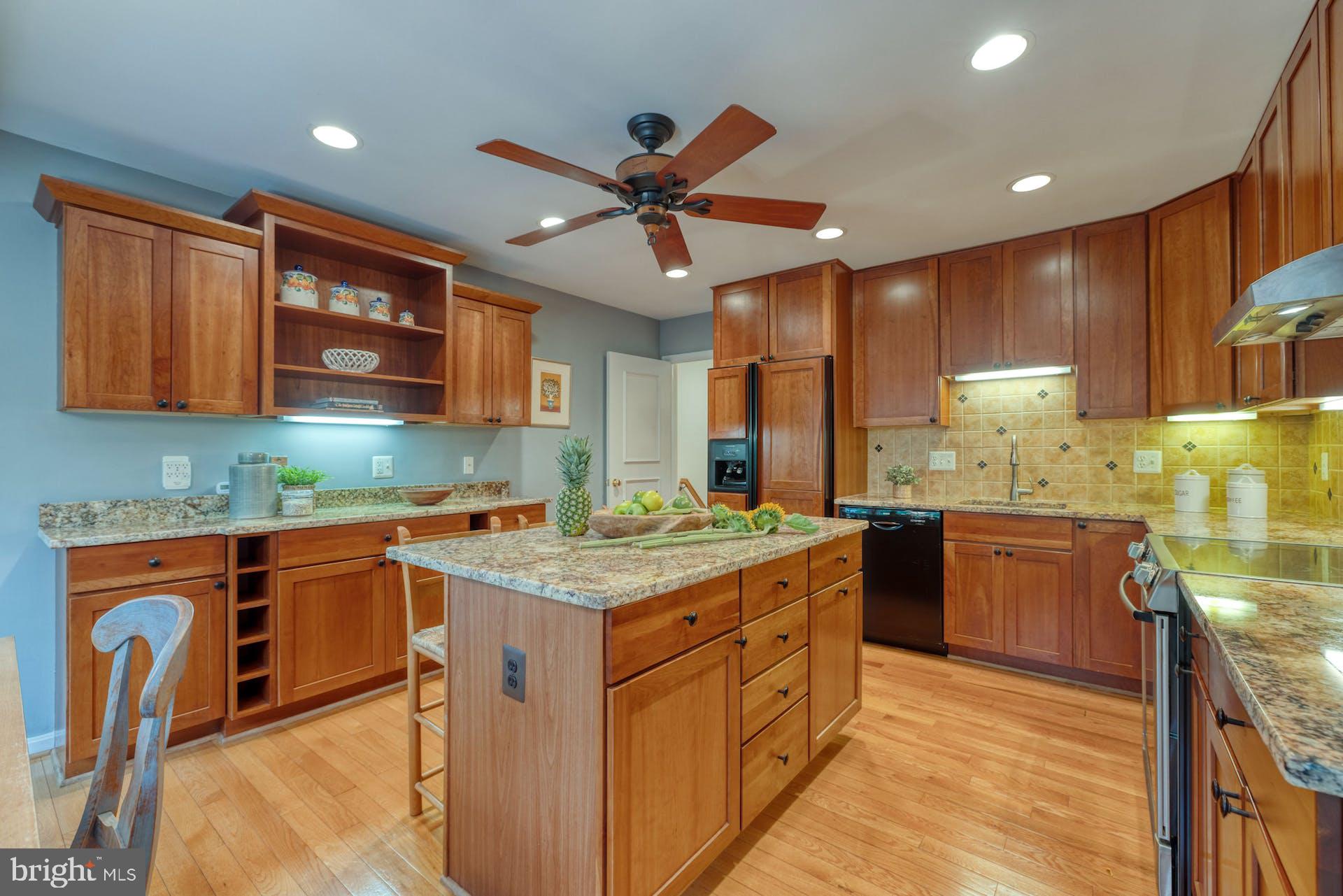 CHESTERBROOK WOODS - Residential