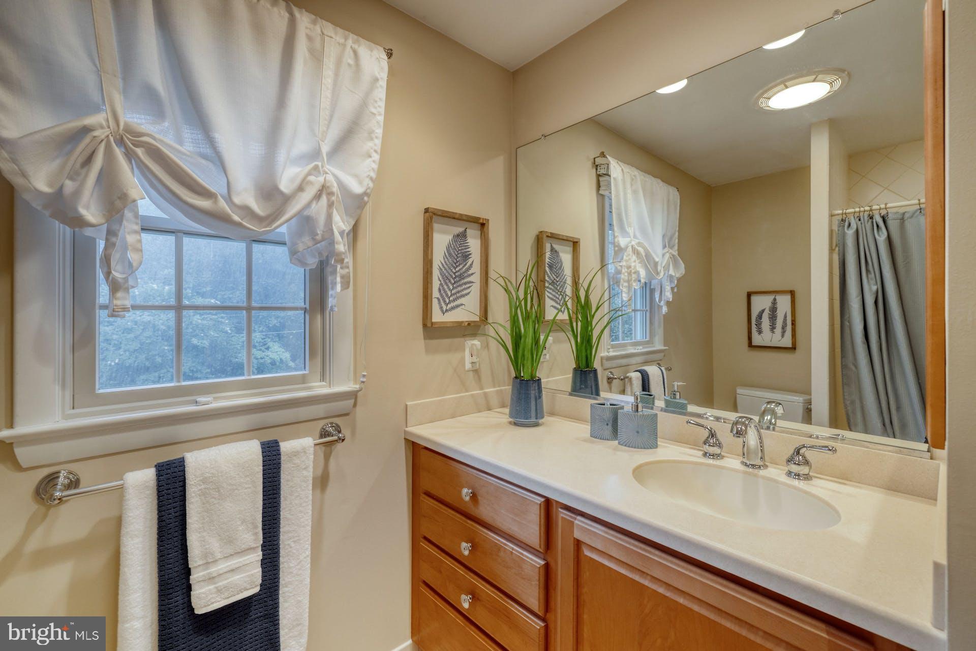 CHESTERBROOK WOODS - Residential