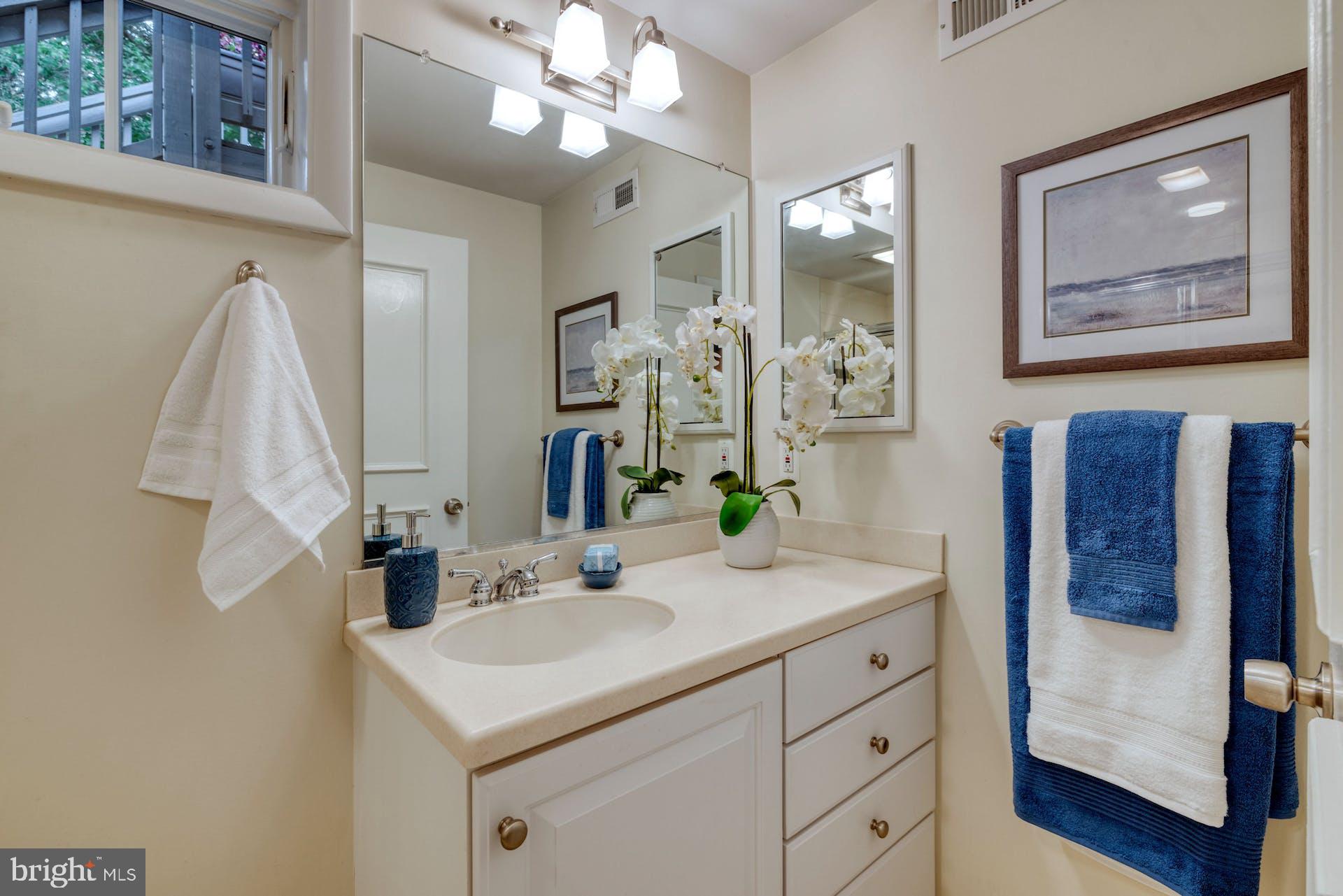 CHESTERBROOK WOODS - Residential