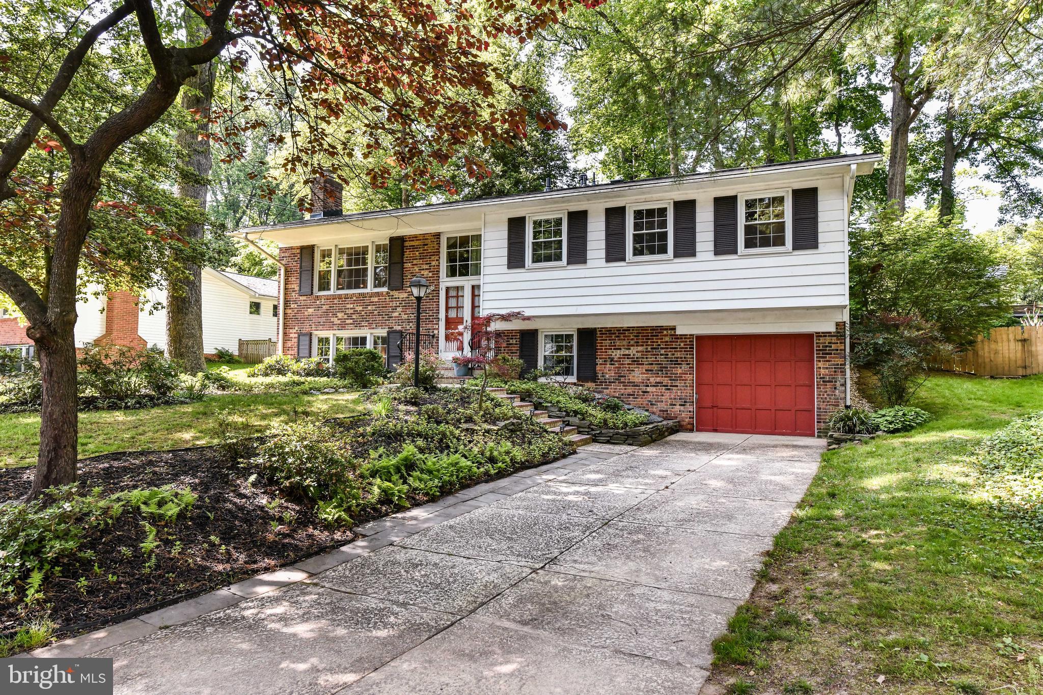 TYSONS GREEN - Residential Lease