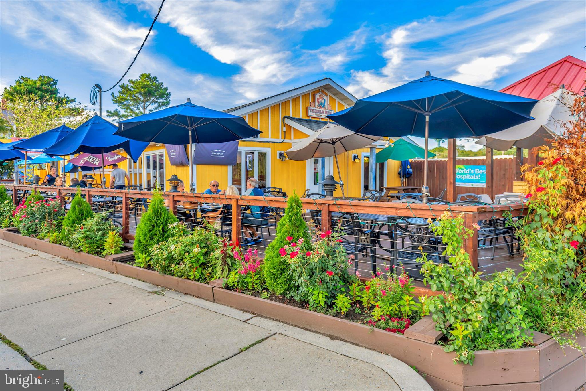 WAGAMONS WEST SHORES - Residential