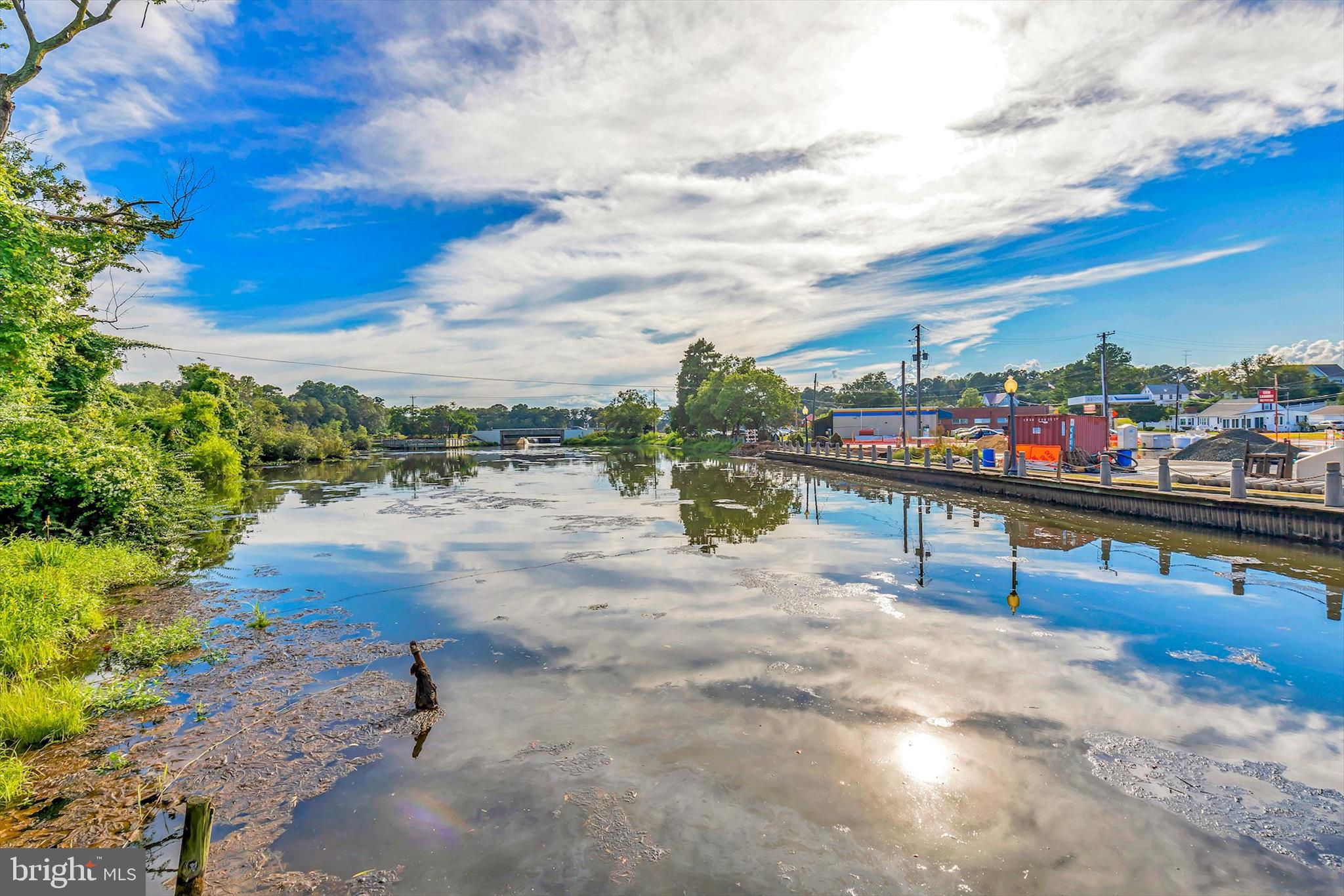 WAGAMONS WEST SHORES - Residential