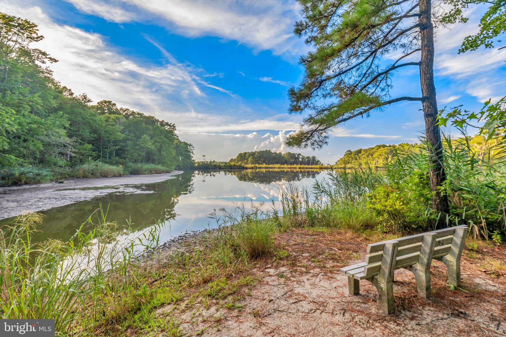 WAGAMONS WEST SHORES - Residential