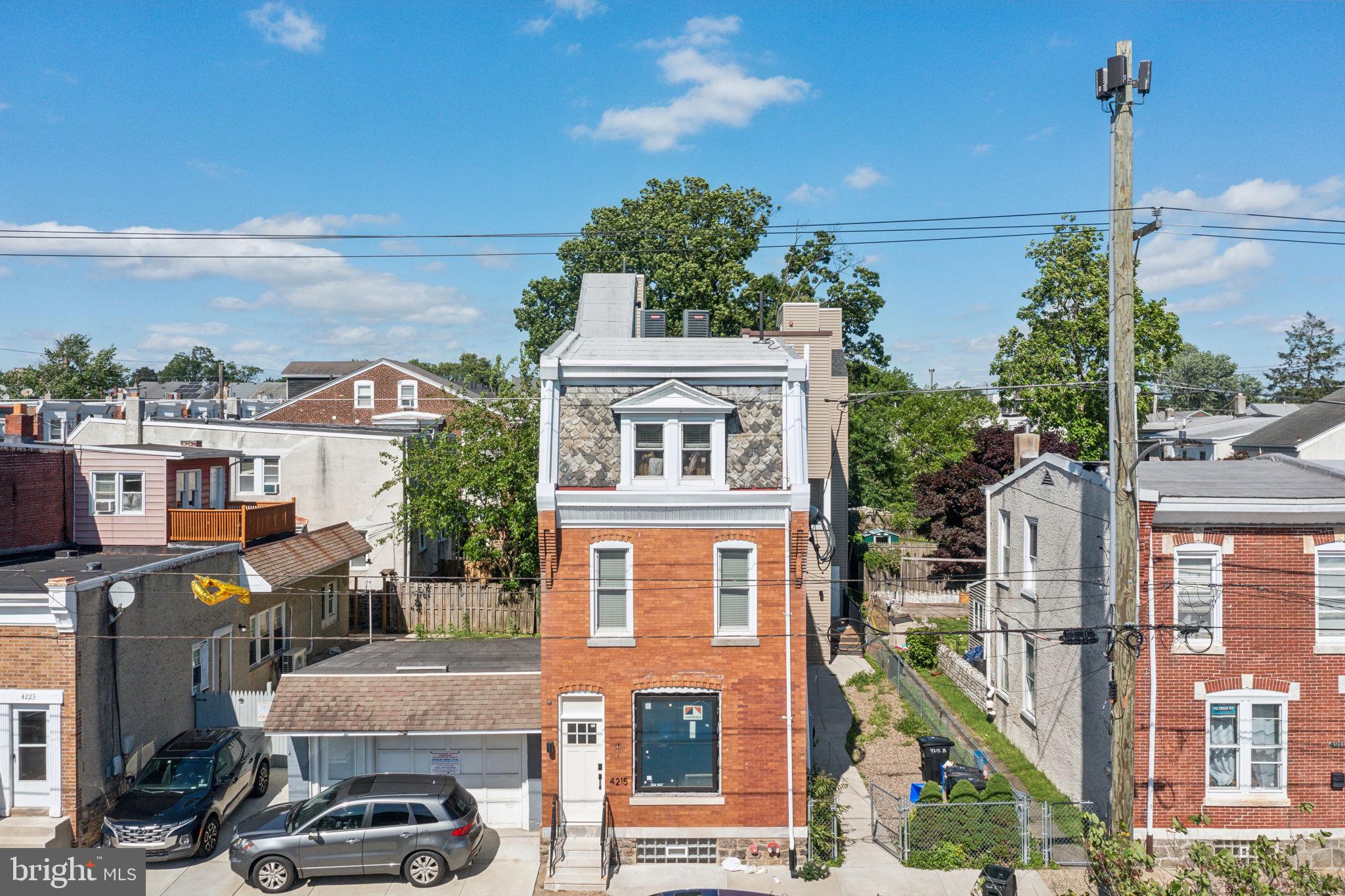 4215 MANAYUNK AVENUE
