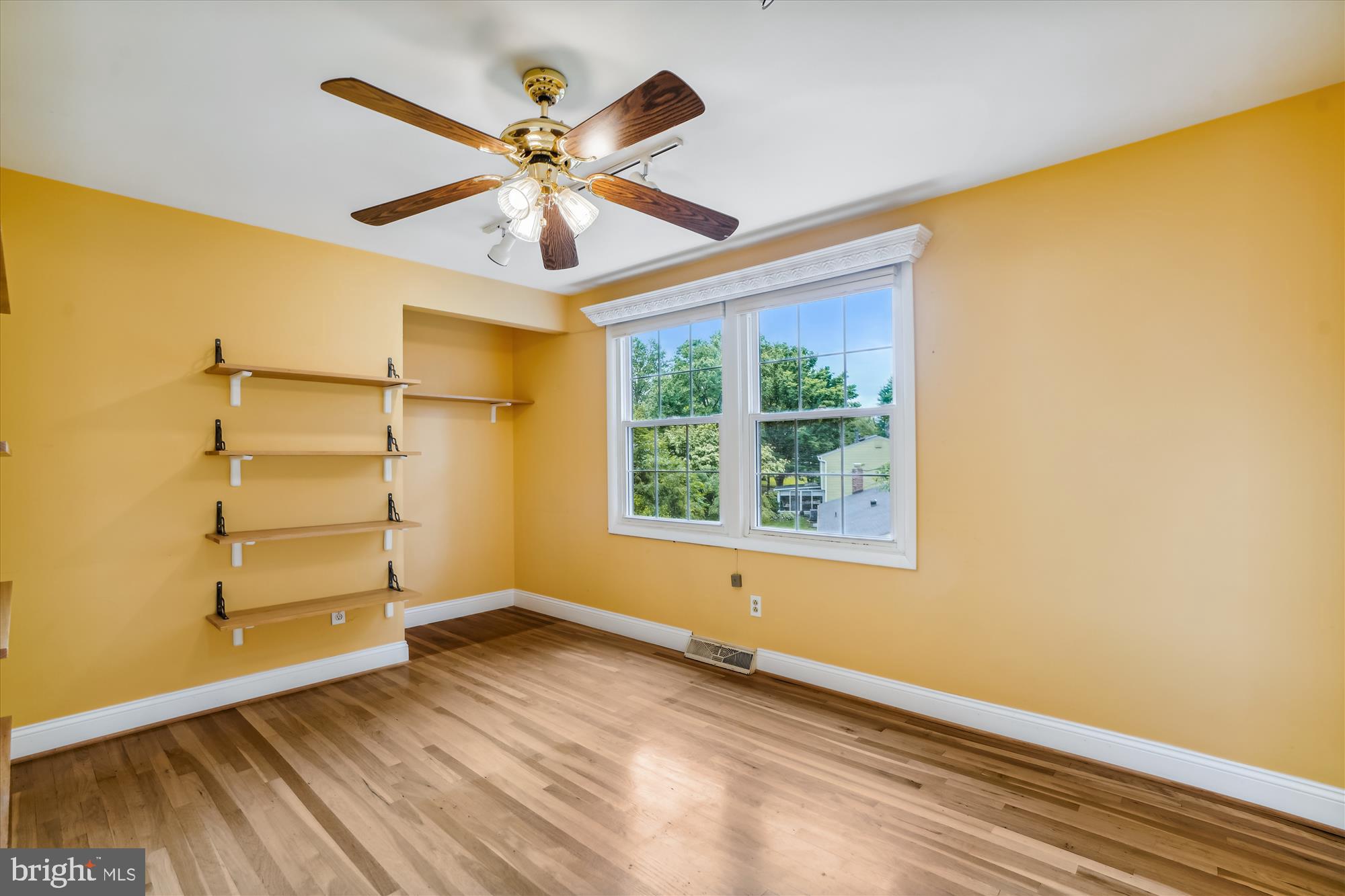 LONGFELLOW - Residential