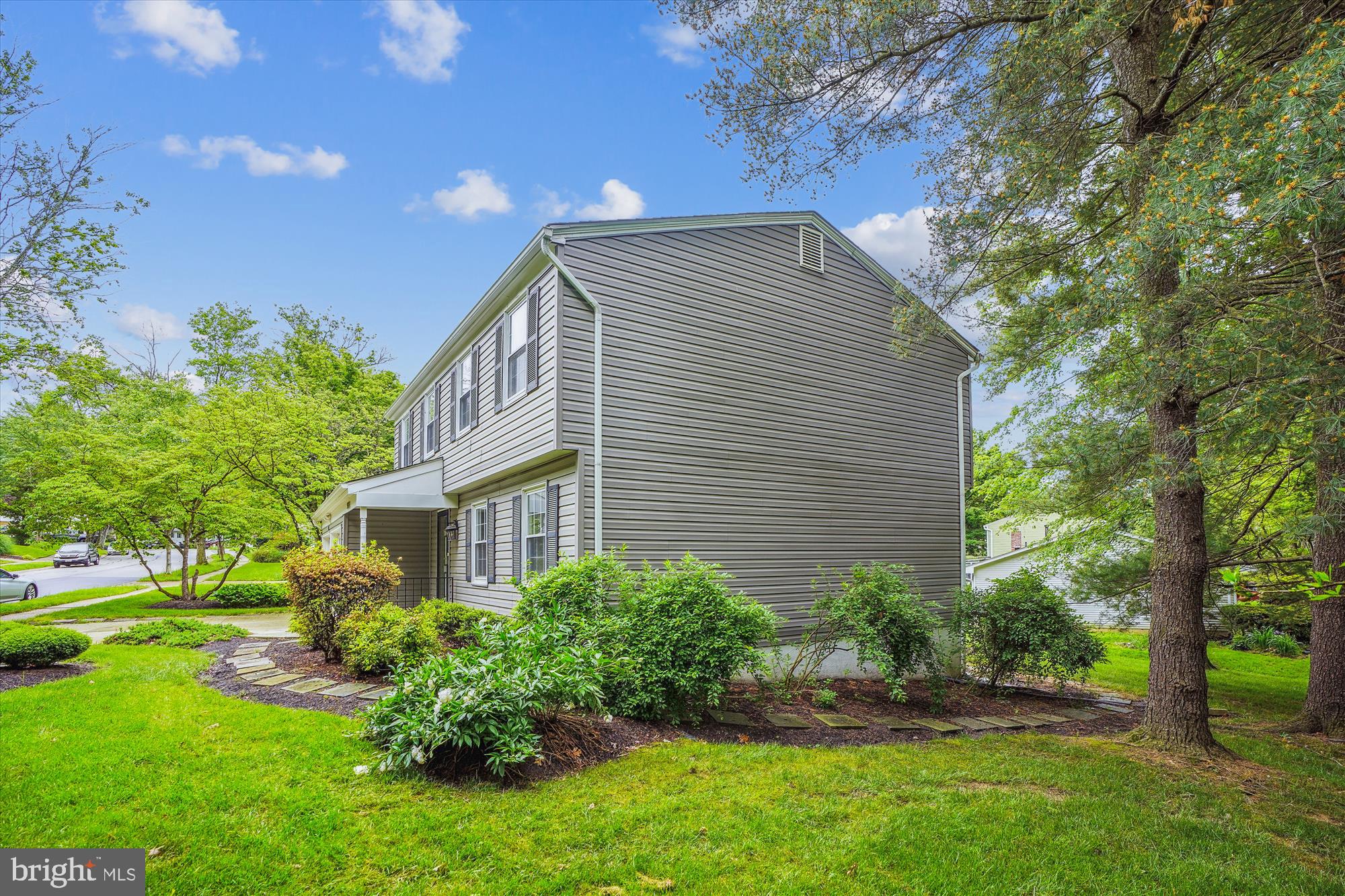 LONGFELLOW - Residential