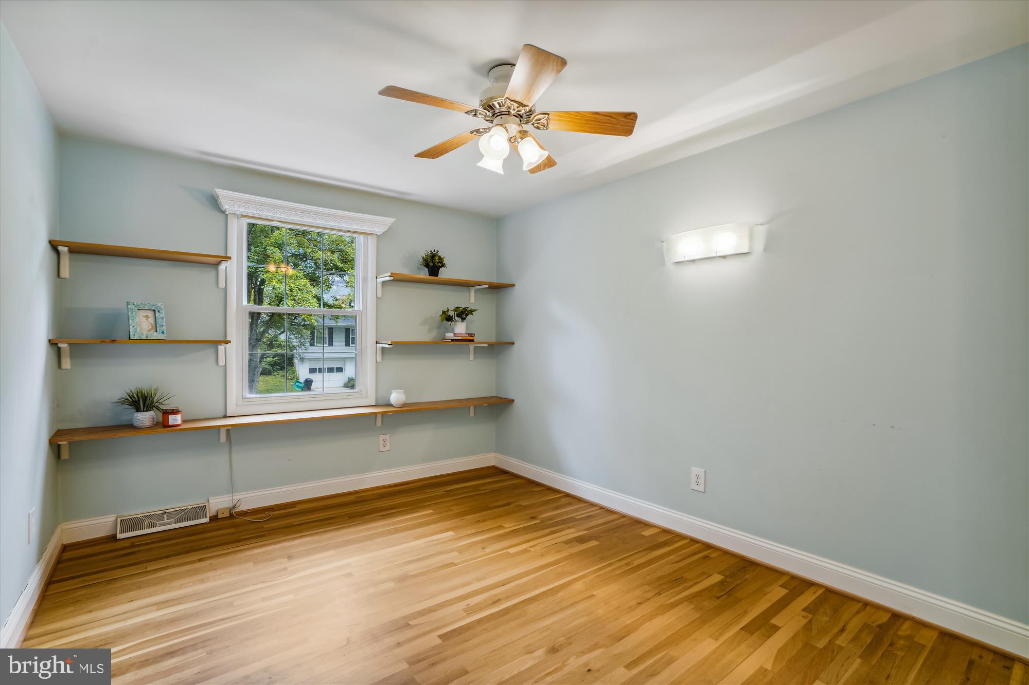 LONGFELLOW - Residential