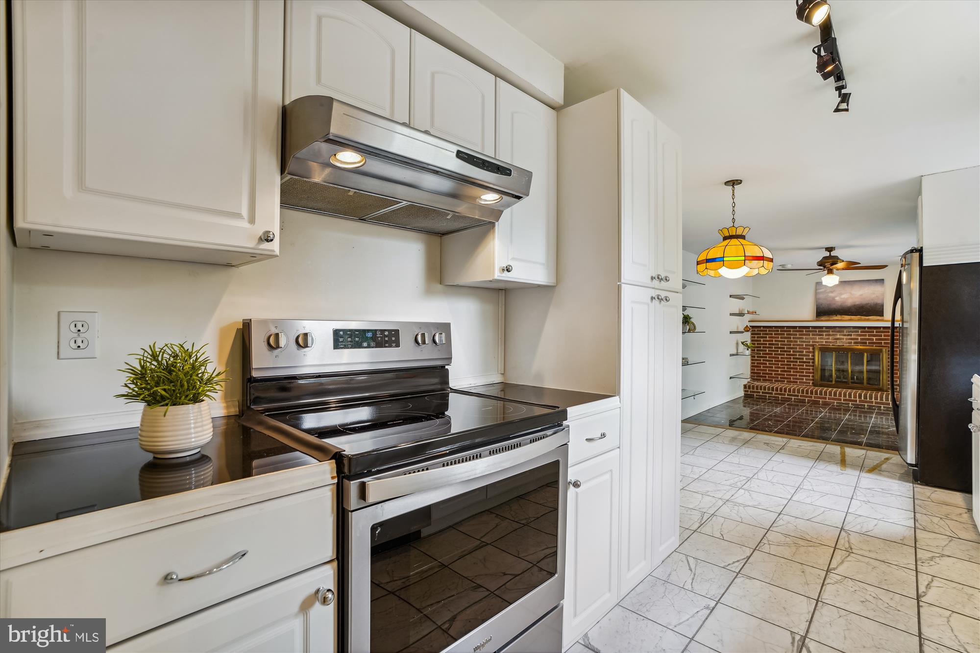 LONGFELLOW - Residential