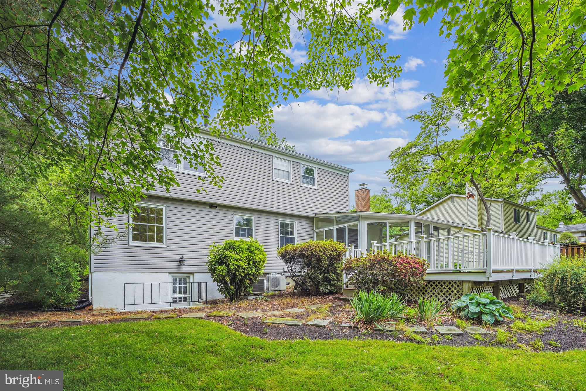 LONGFELLOW - Residential