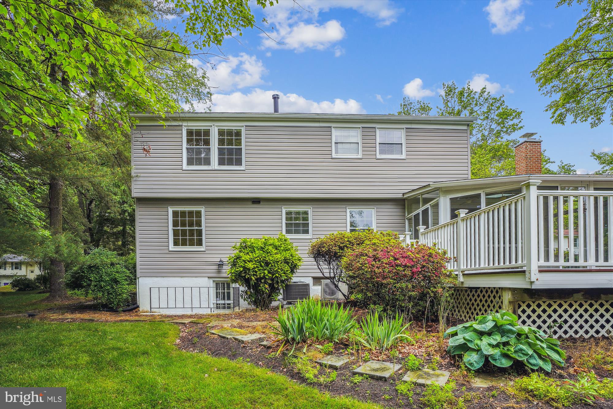 LONGFELLOW - Residential