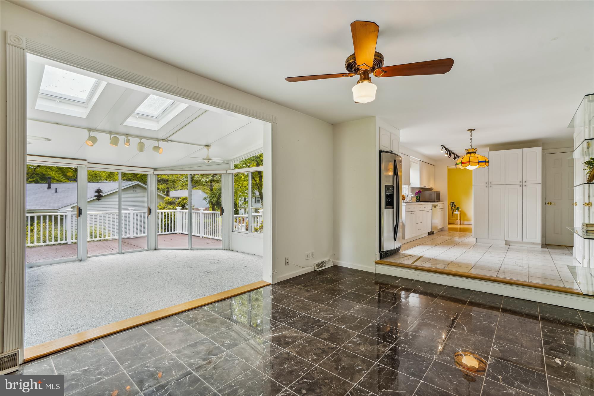 LONGFELLOW - Residential