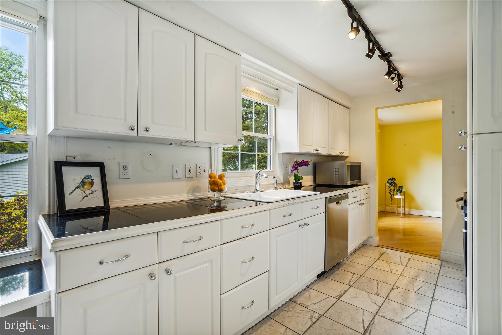 LONGFELLOW - Residential