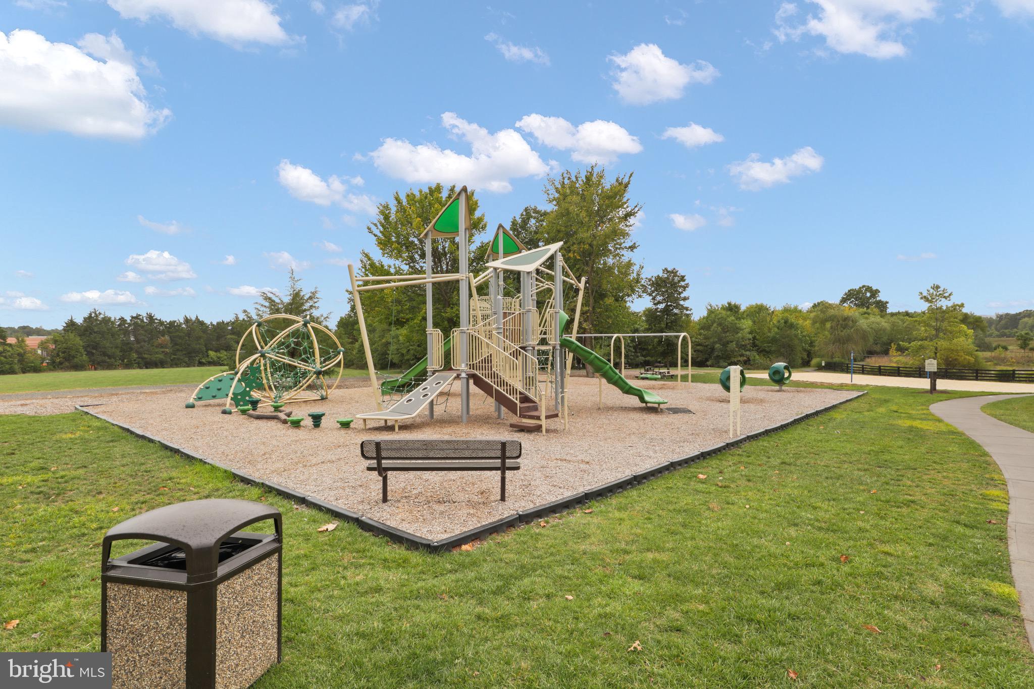 GROVE AT WILLOWSFORD - Residential