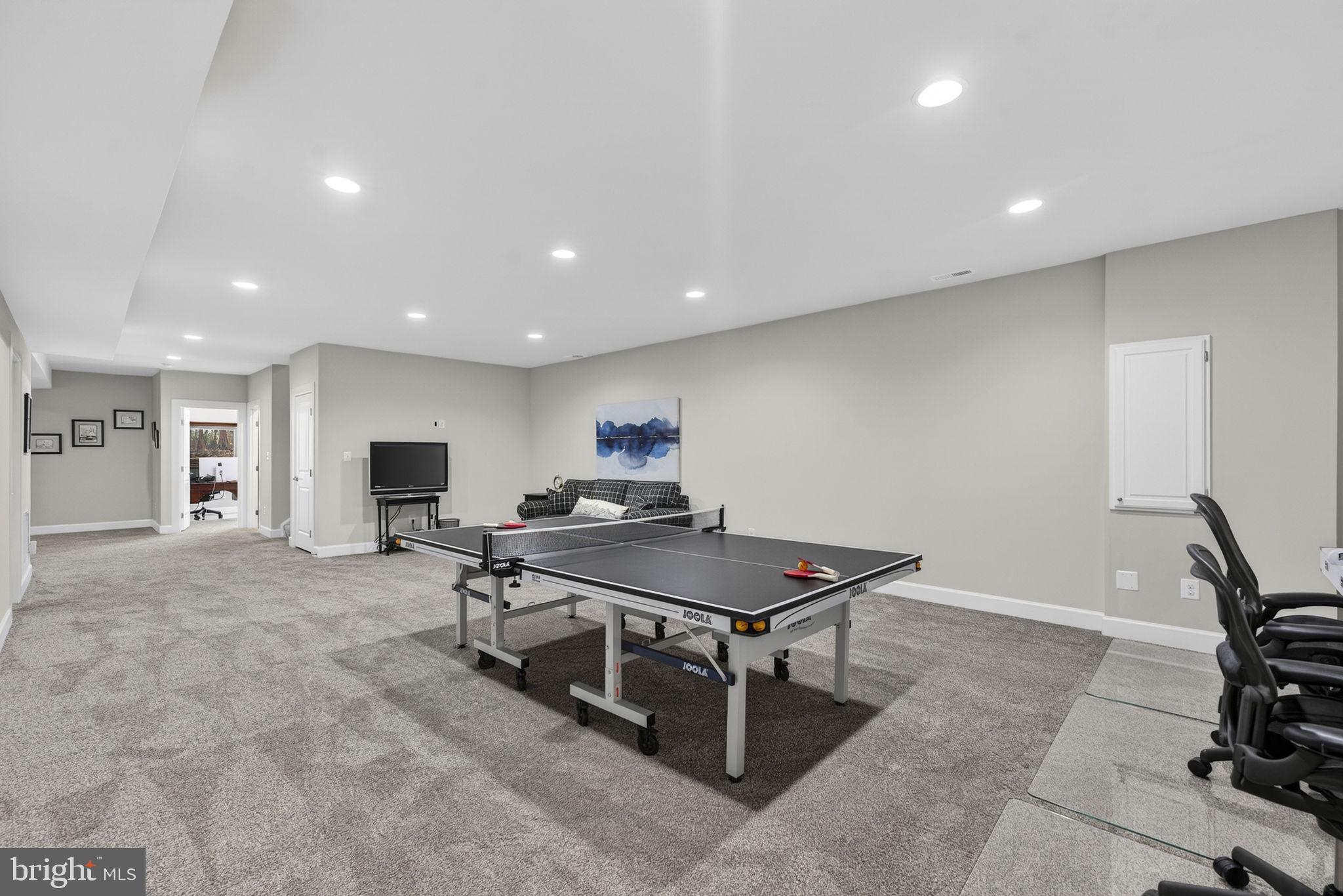 GROVE AT WILLOWSFORD - Residential