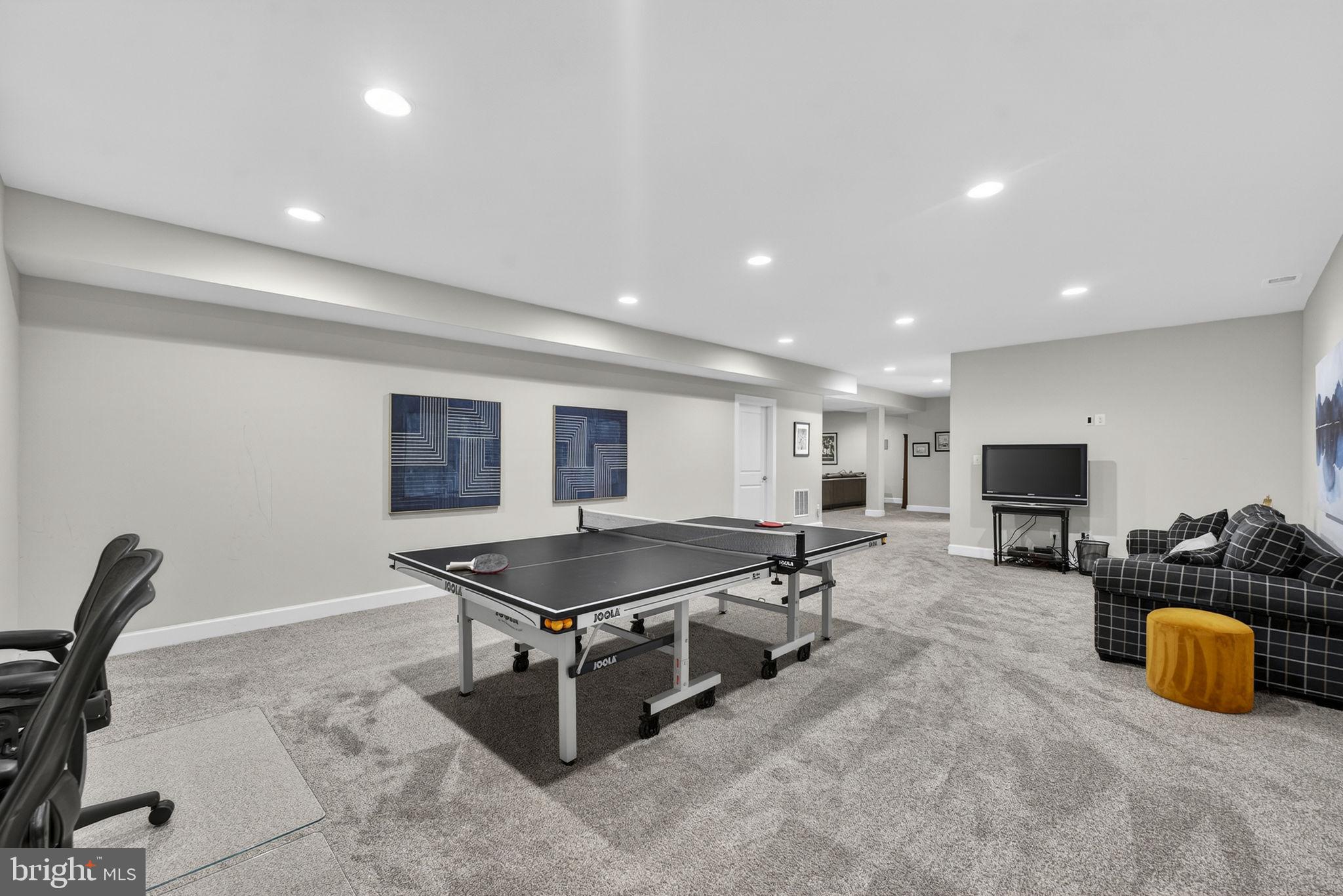 GROVE AT WILLOWSFORD - Residential