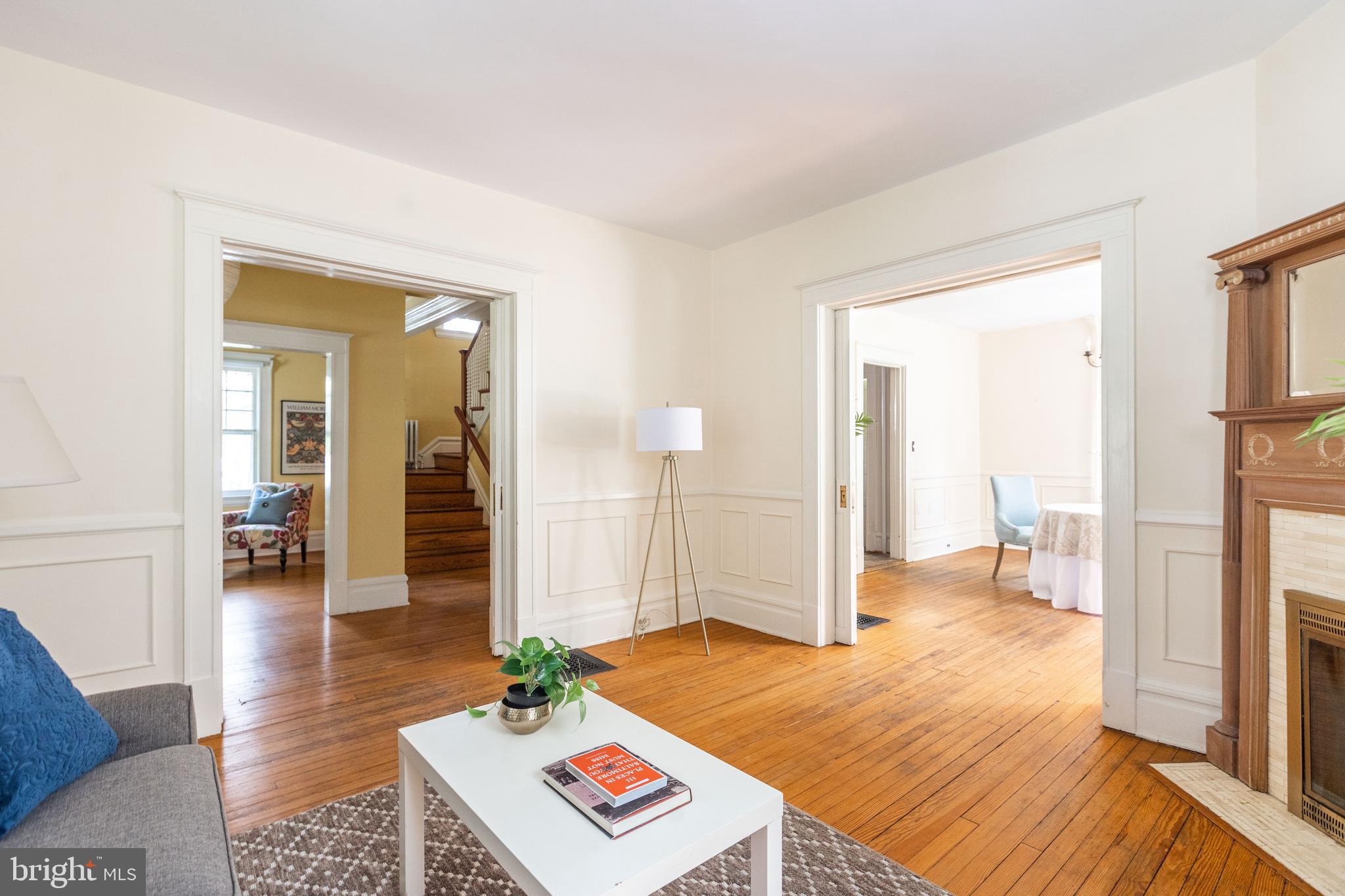 ROLAND PARK - Residential