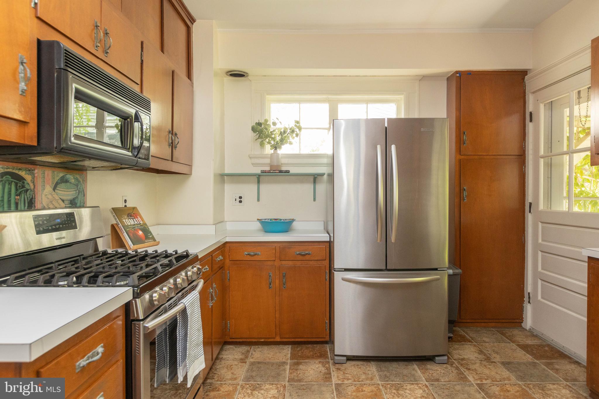 ROLAND PARK - Residential