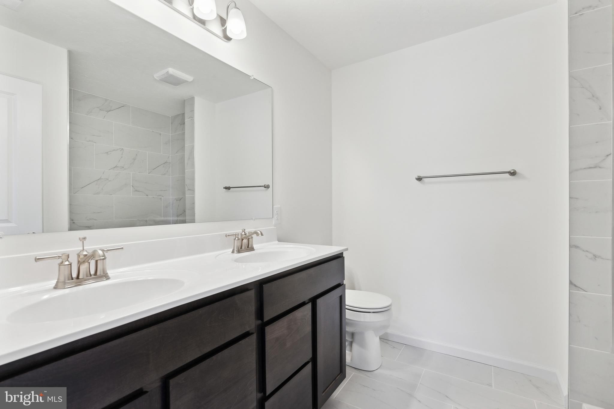 EAGLE ROCK - Residential