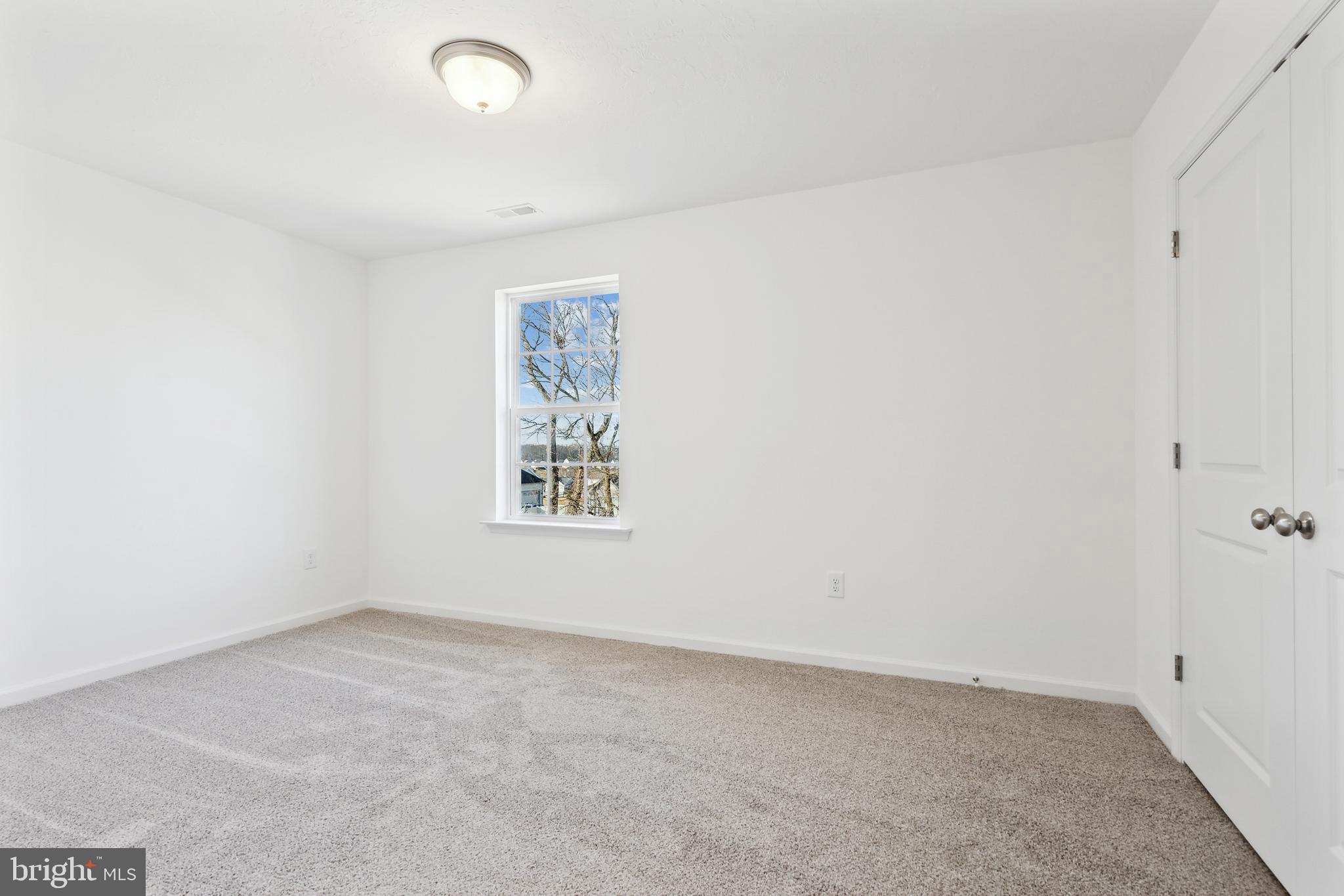 EAGLE ROCK - Residential