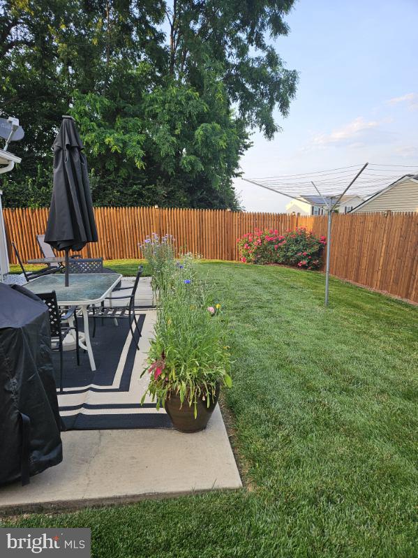 MISSION HILLS - Residential