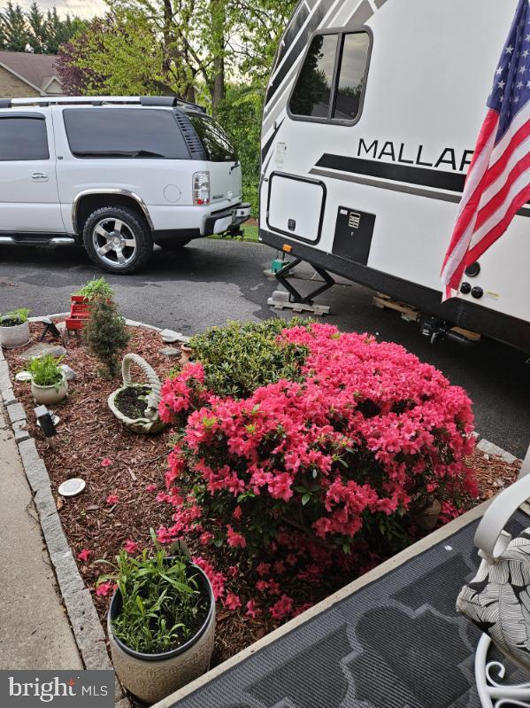 MISSION HILLS - Residential